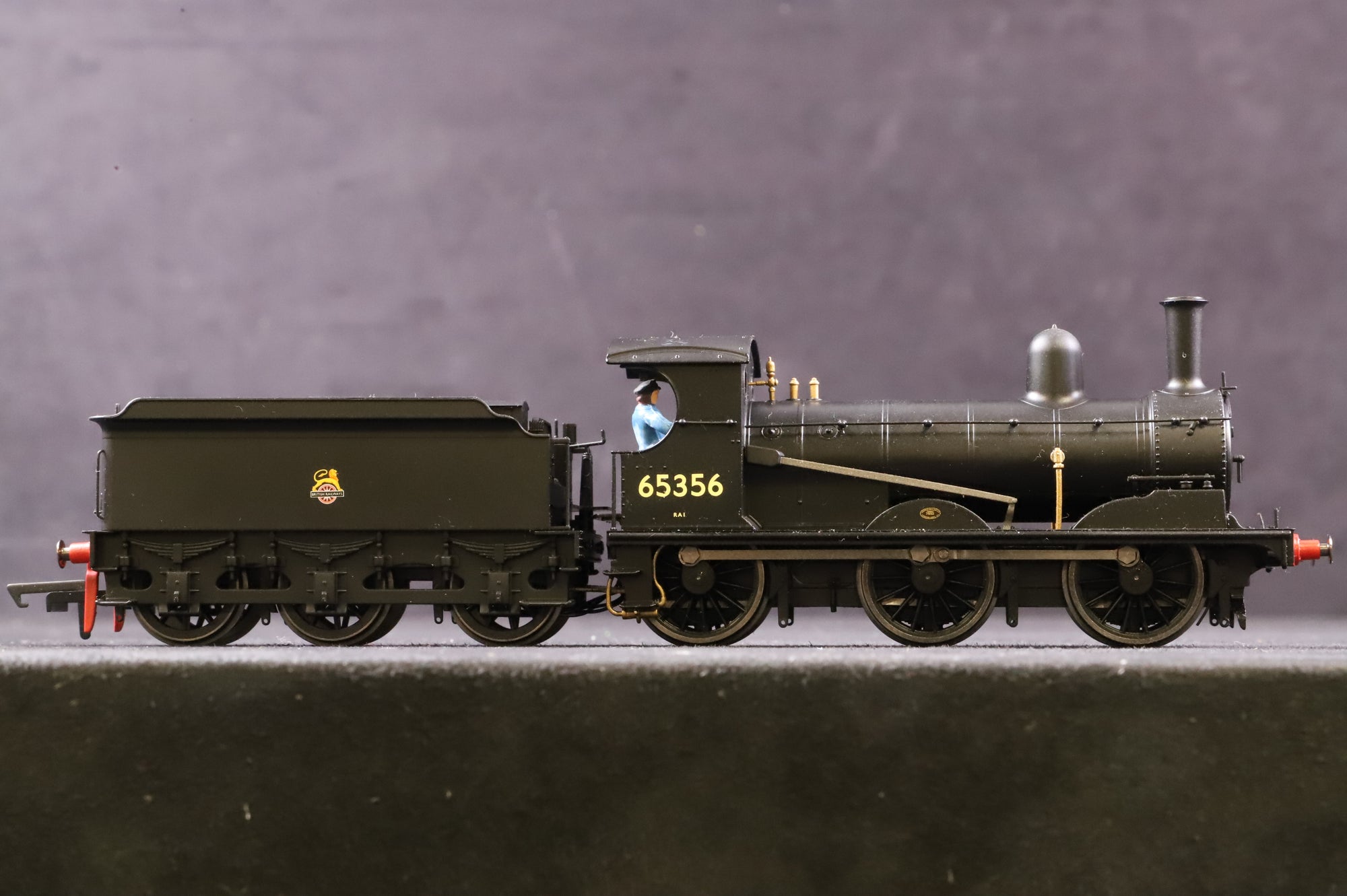 Hornby OO R3231 Class J15 '65356' BR Plain Black E/C