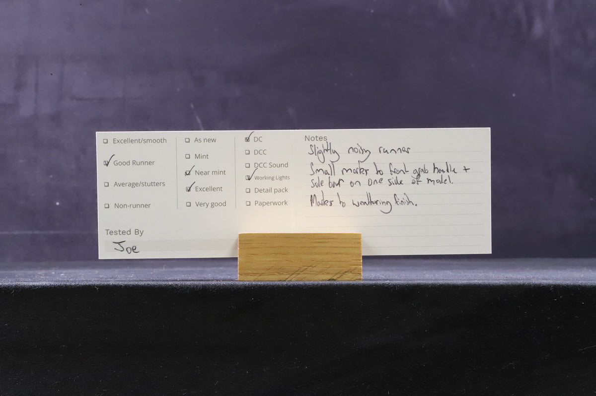 Heljan OO 16051 Class 16 D8405 in BR Green - Weathered