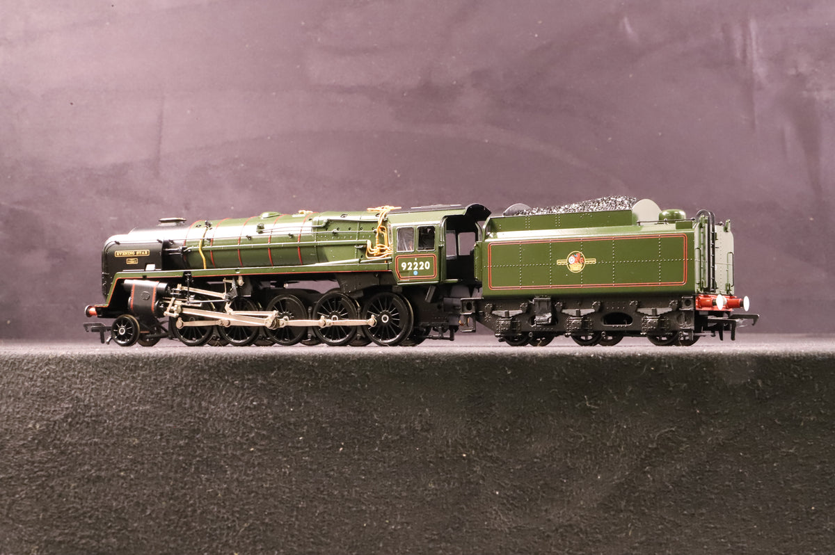 Bachmann OO 32-850NRM BR Standard Class 9F &#39;92220&#39; &#39;Evening Star&#39; BR Green L/C Excl. NRM