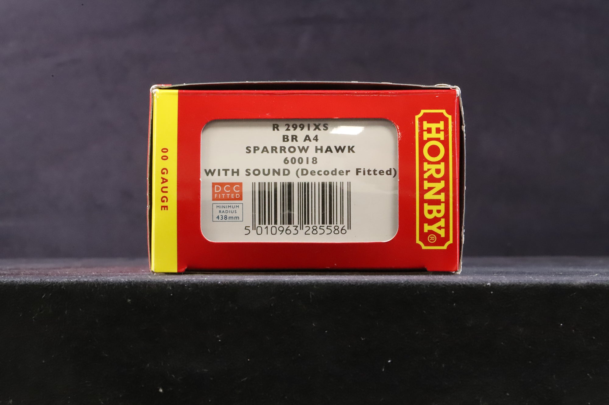 Hornby OO R2991XS Class A4 '60018' 'Sparrow Hawk' BR Blue E/C DCC Sound