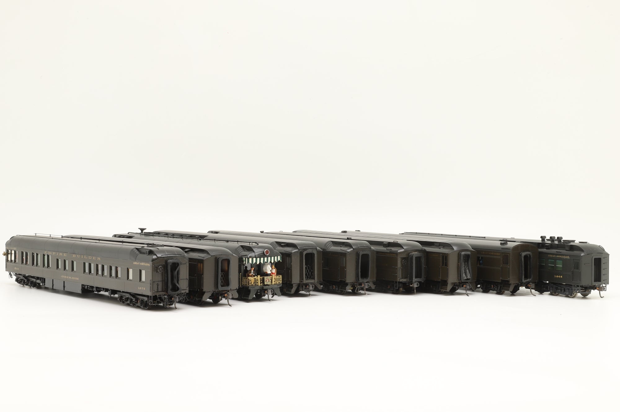 Oriental Limited HO Brass Rake of 9 Great Northern Empire Builder Coaches