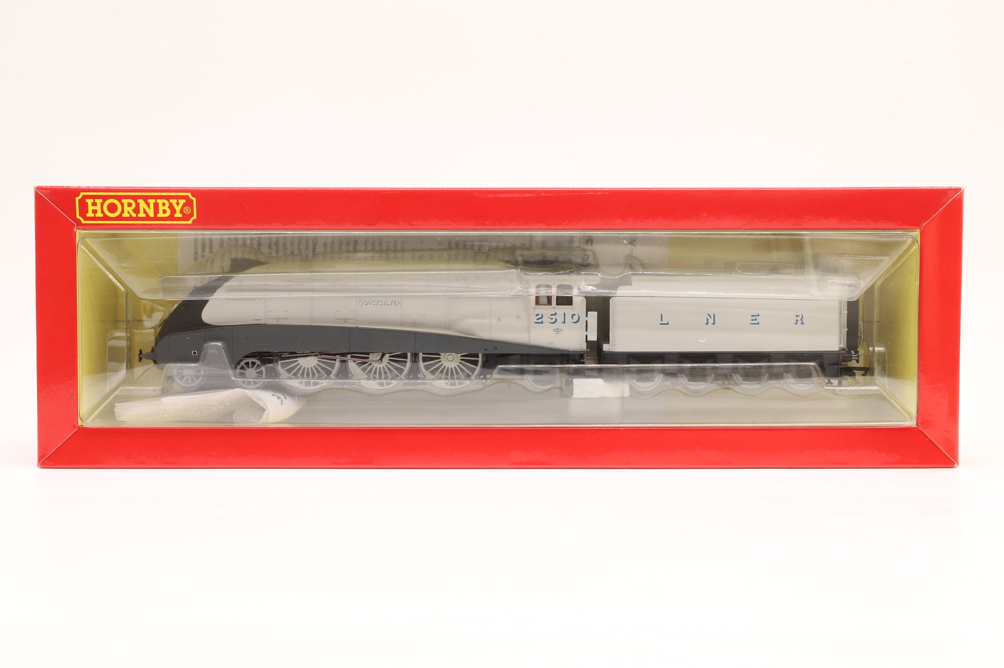 Hornby OO R3307 The Silver Jubilees Class A4 '2510' 'Quicksilver' LNER Grey