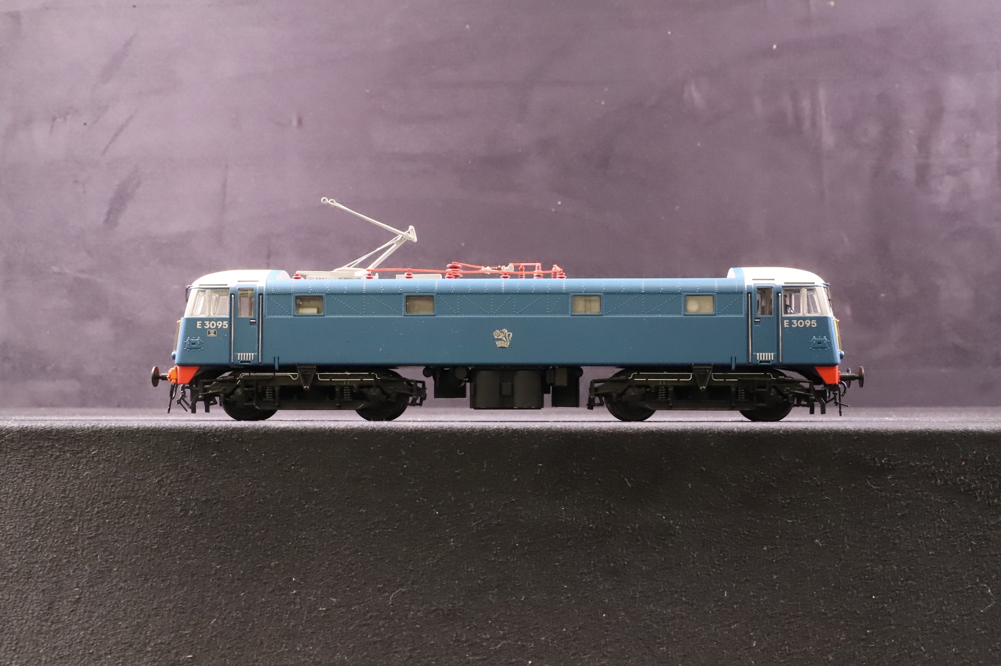 Bachmann OO 31-679 Type AL5 Electric 'E3095' BR Electric Blue Small Yellow Panel