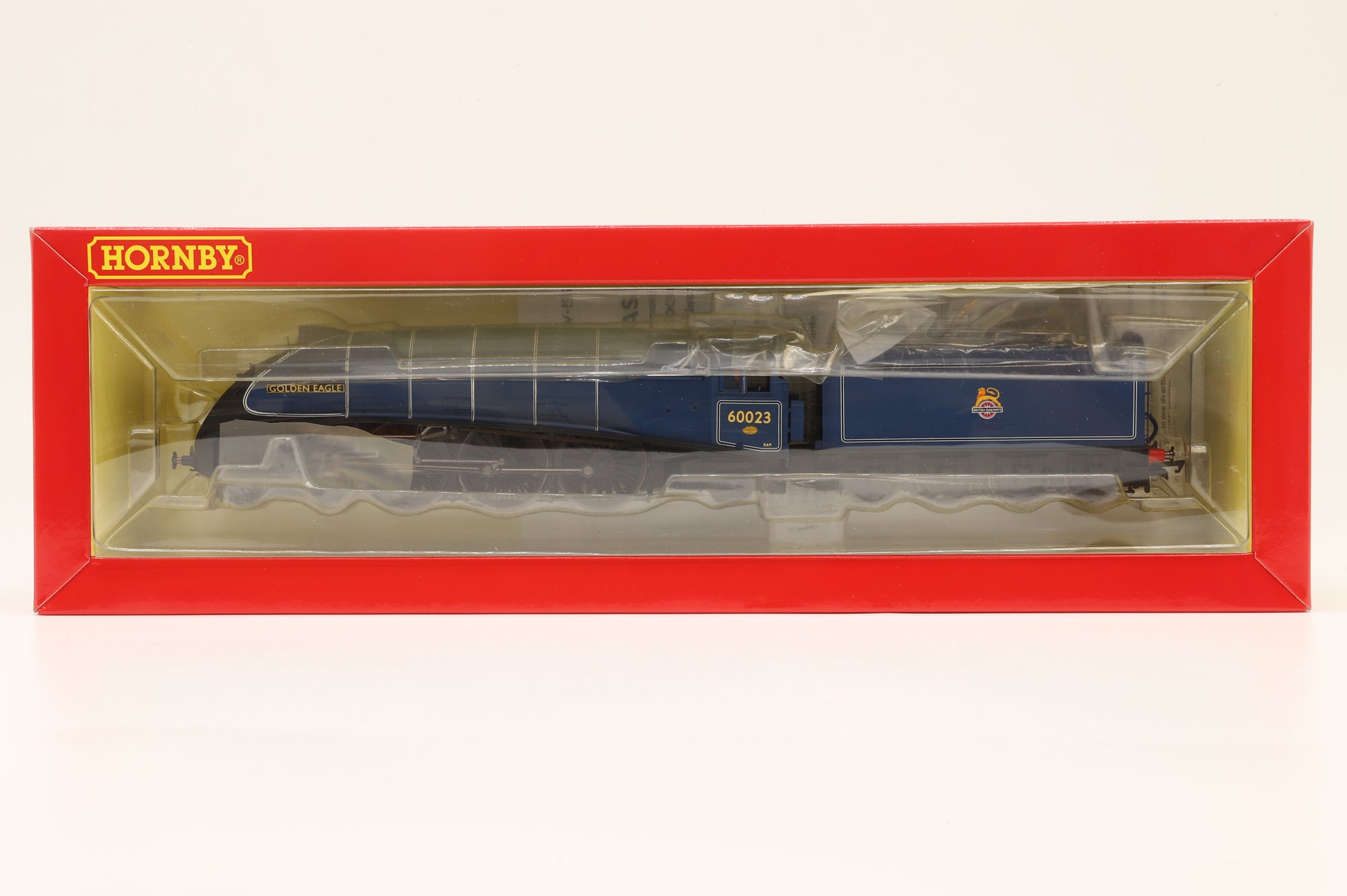 Hornby OO R3320 Class A4 '60023' 'Golden Eagle' BR Blue
