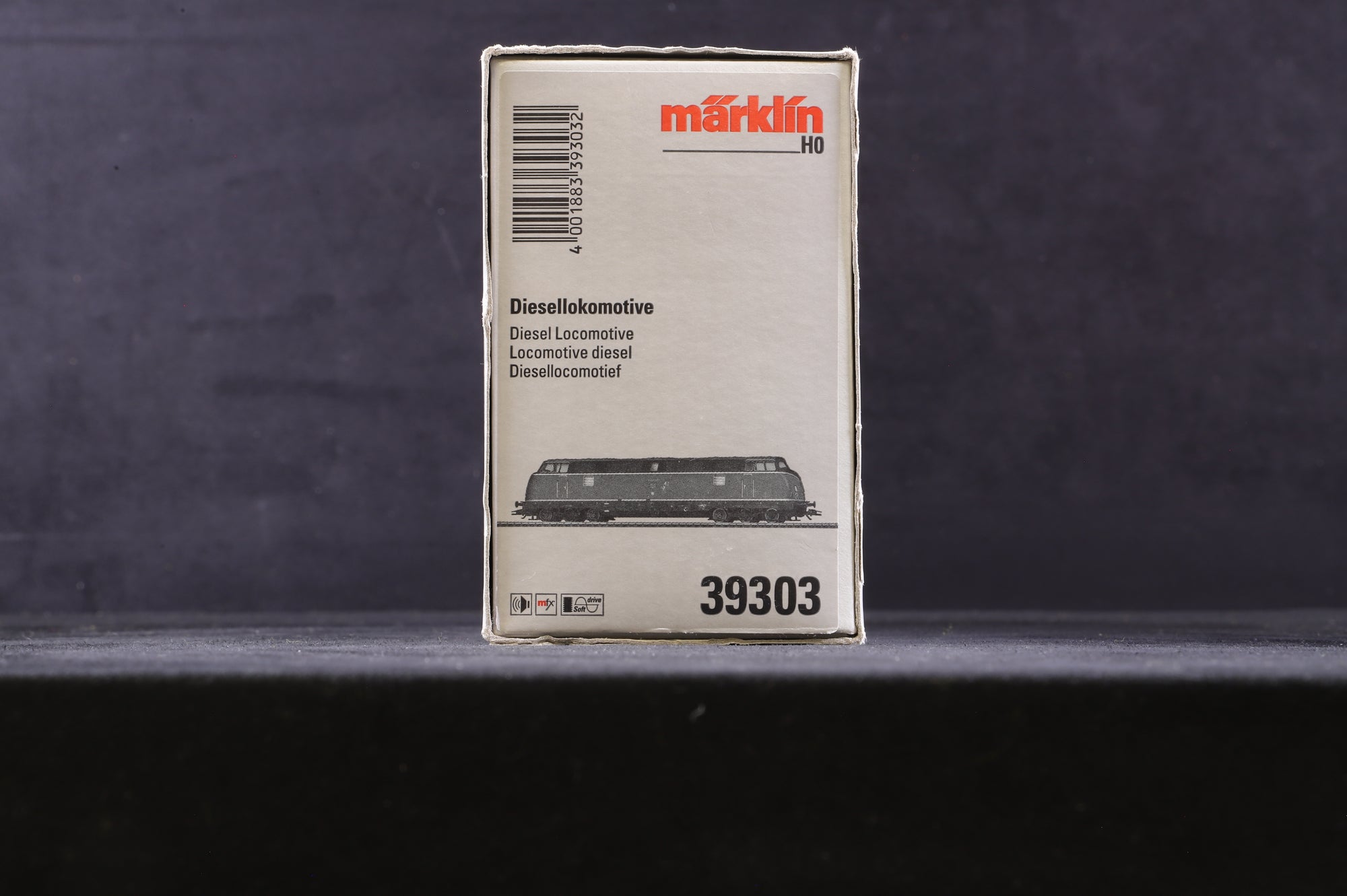 Marklin HO 39303 BR V300 in DB Crimson/Black - UNTESTED & Unnumbered