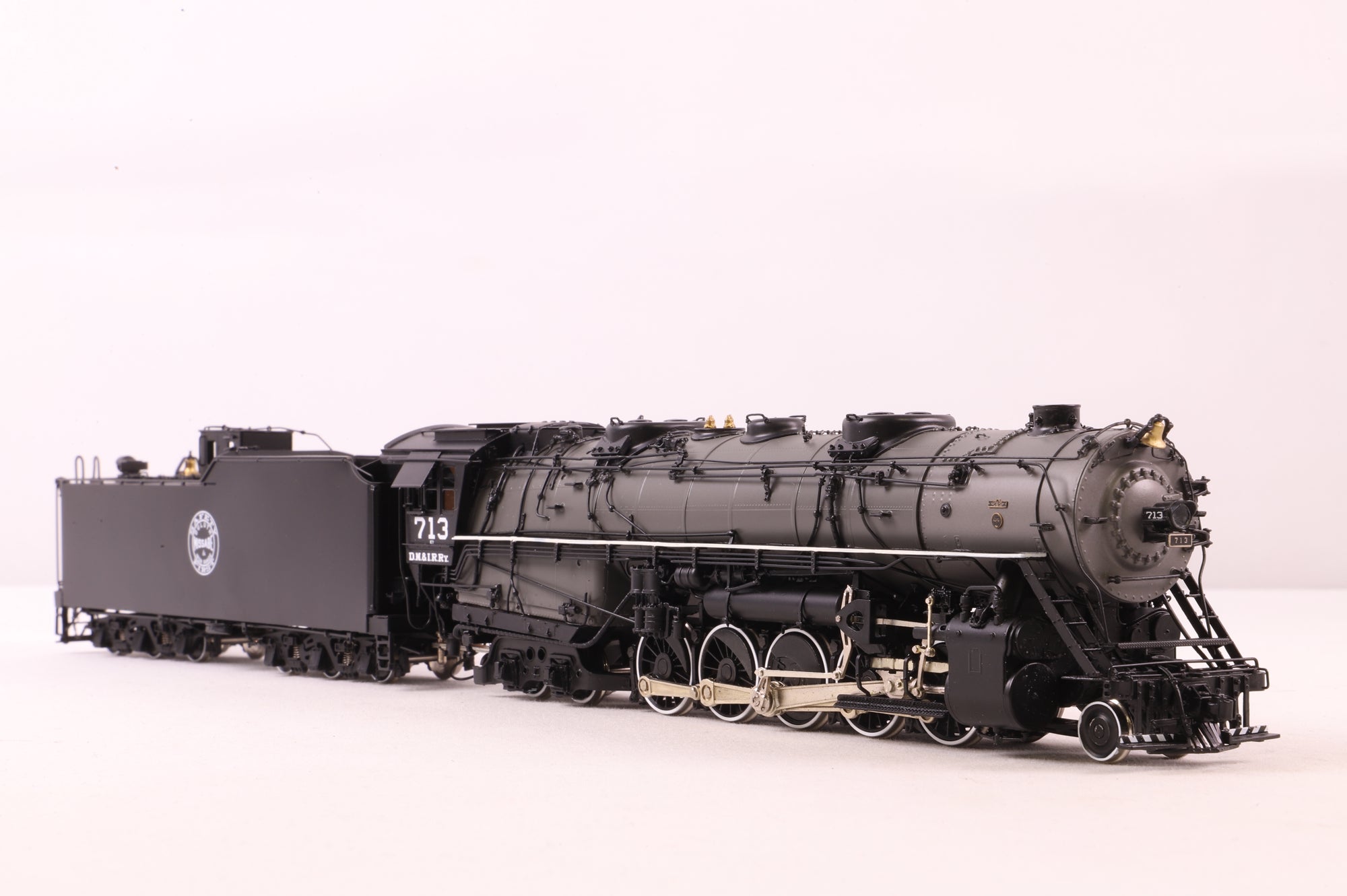 Challenger Imports HO Brass 2134.1 E7 2-10-4 Duluth, Missabe & Iron Range No.713