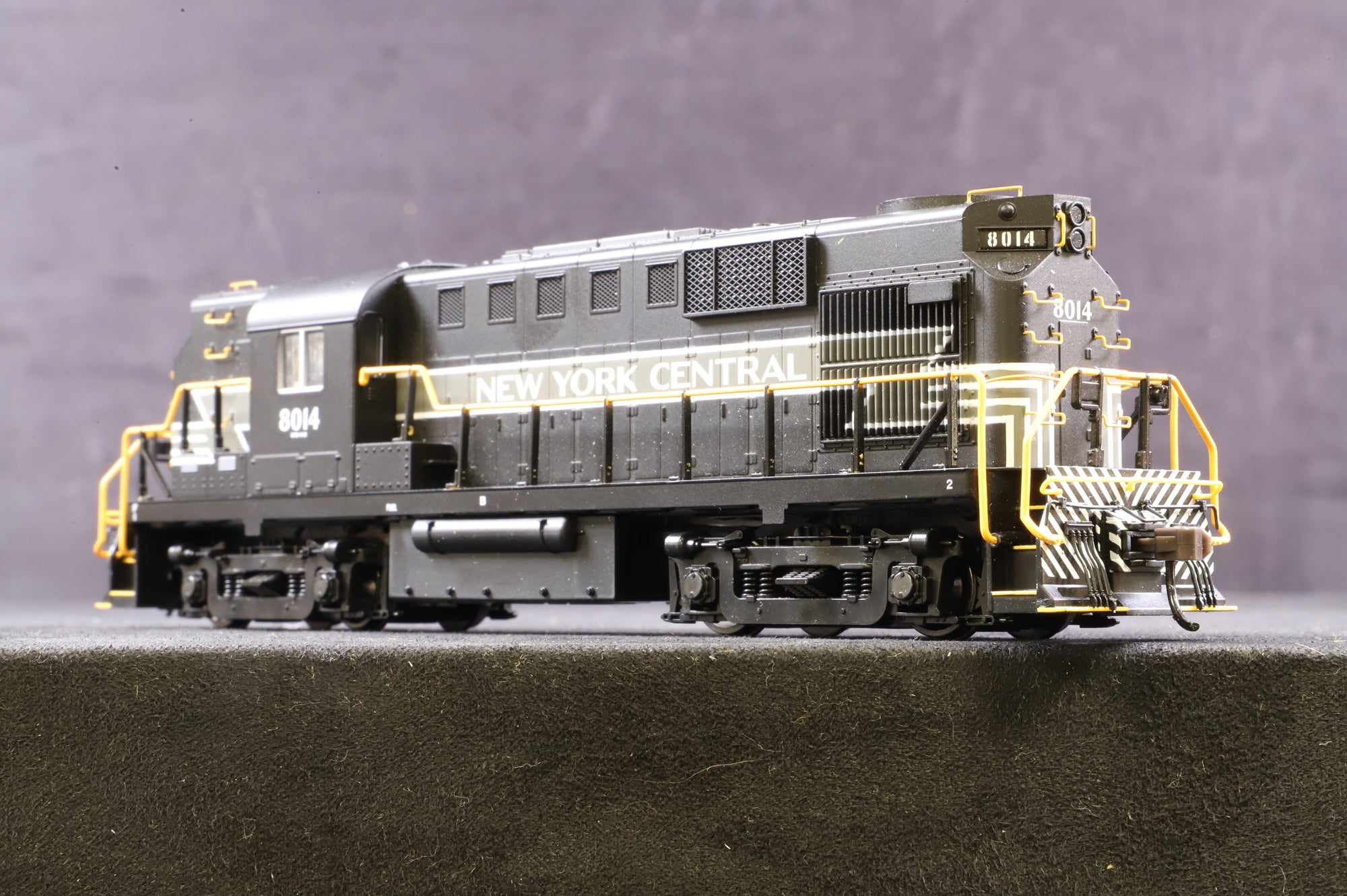 Atlas HO 8778 Alco RS-11 Diesel Locomotive NYC '8014'