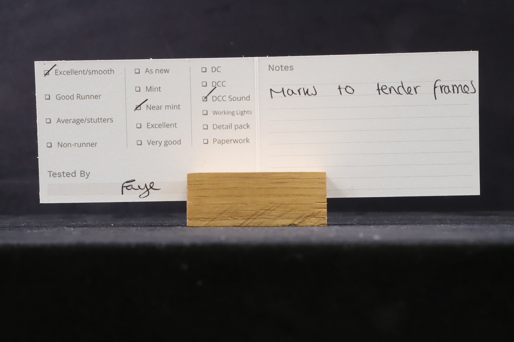 Graham Farish N 370-160 Castle Class '5080' 'Defiant' BR Lined Green L/C DCC Sound