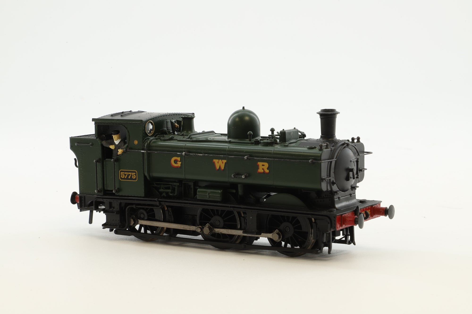 Bachmann OO 32-215 Class 57xx Pannier Tank '5775' GWR Green DCC Fitted