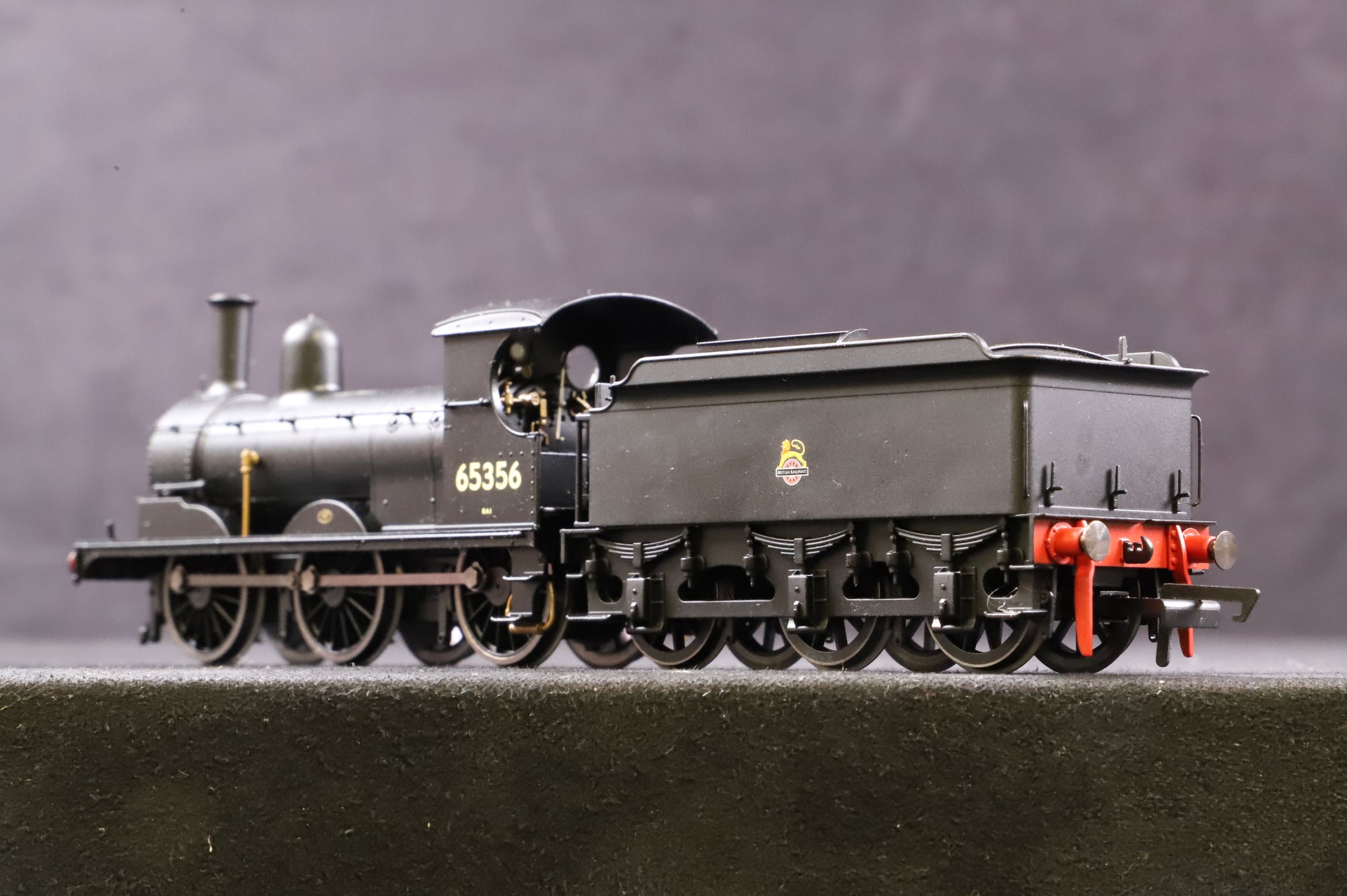Hornby OO R3231 Class J15 '65356' BR Plain Black E/C