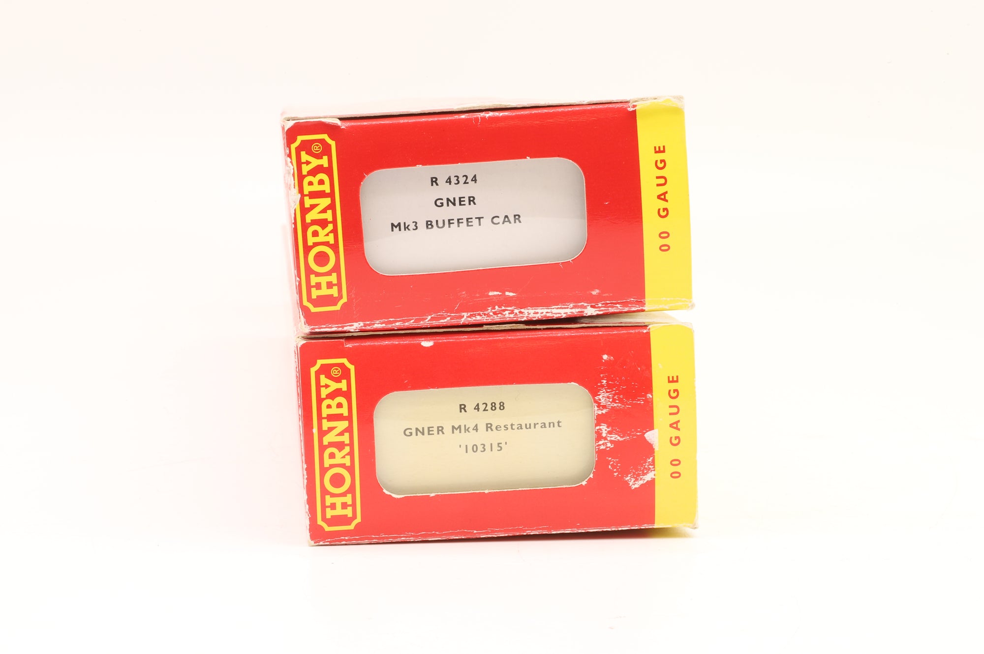 Hornby OO R4324/R4288 Rake of 2x GNER Mk3 Buffet/Restaurant Coaches