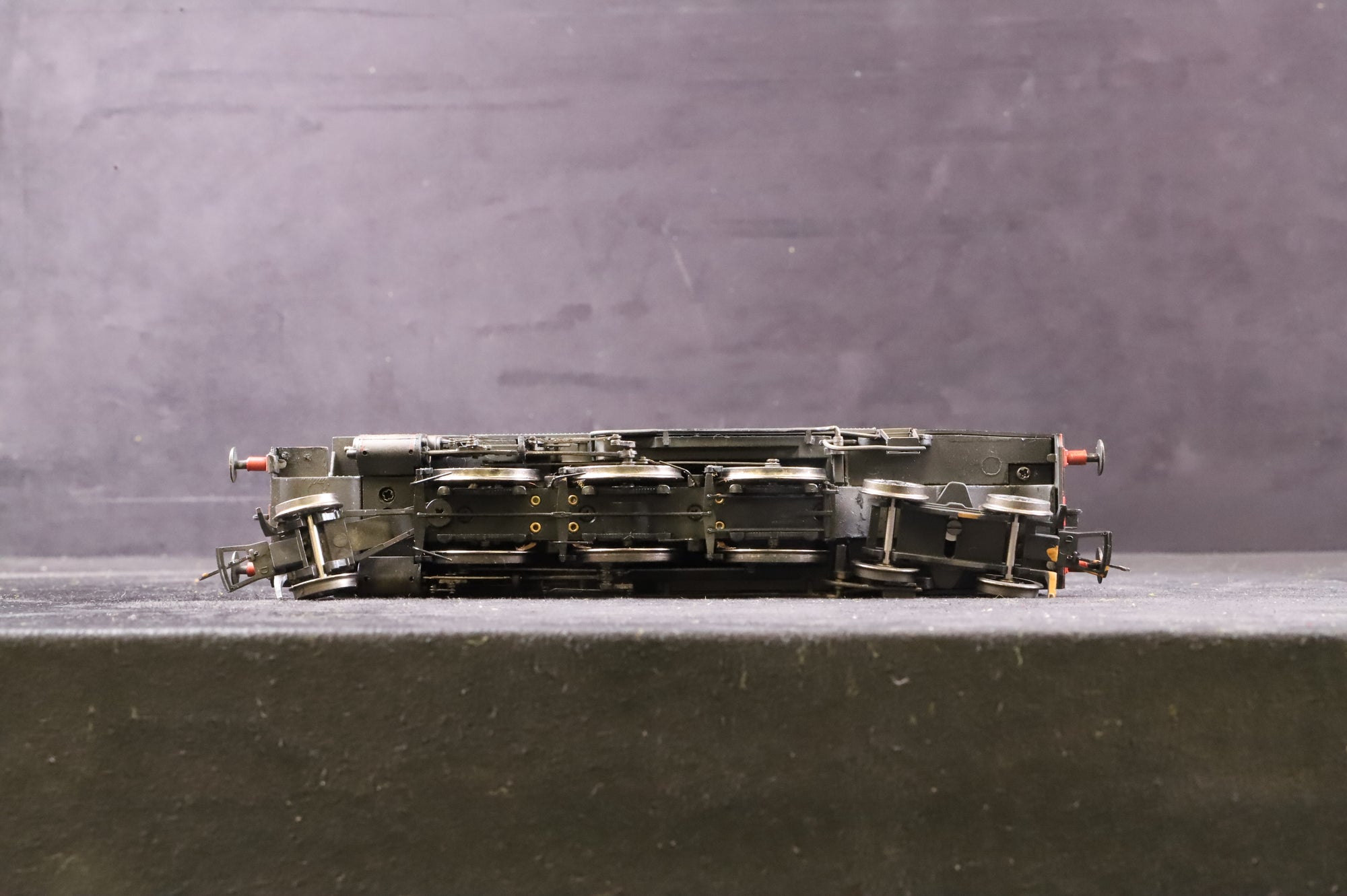 Bachmann OO 32-878 Class 4MT Fairburn 2-6-4T '42691' BR Lined Black Early Emblem, Weathered