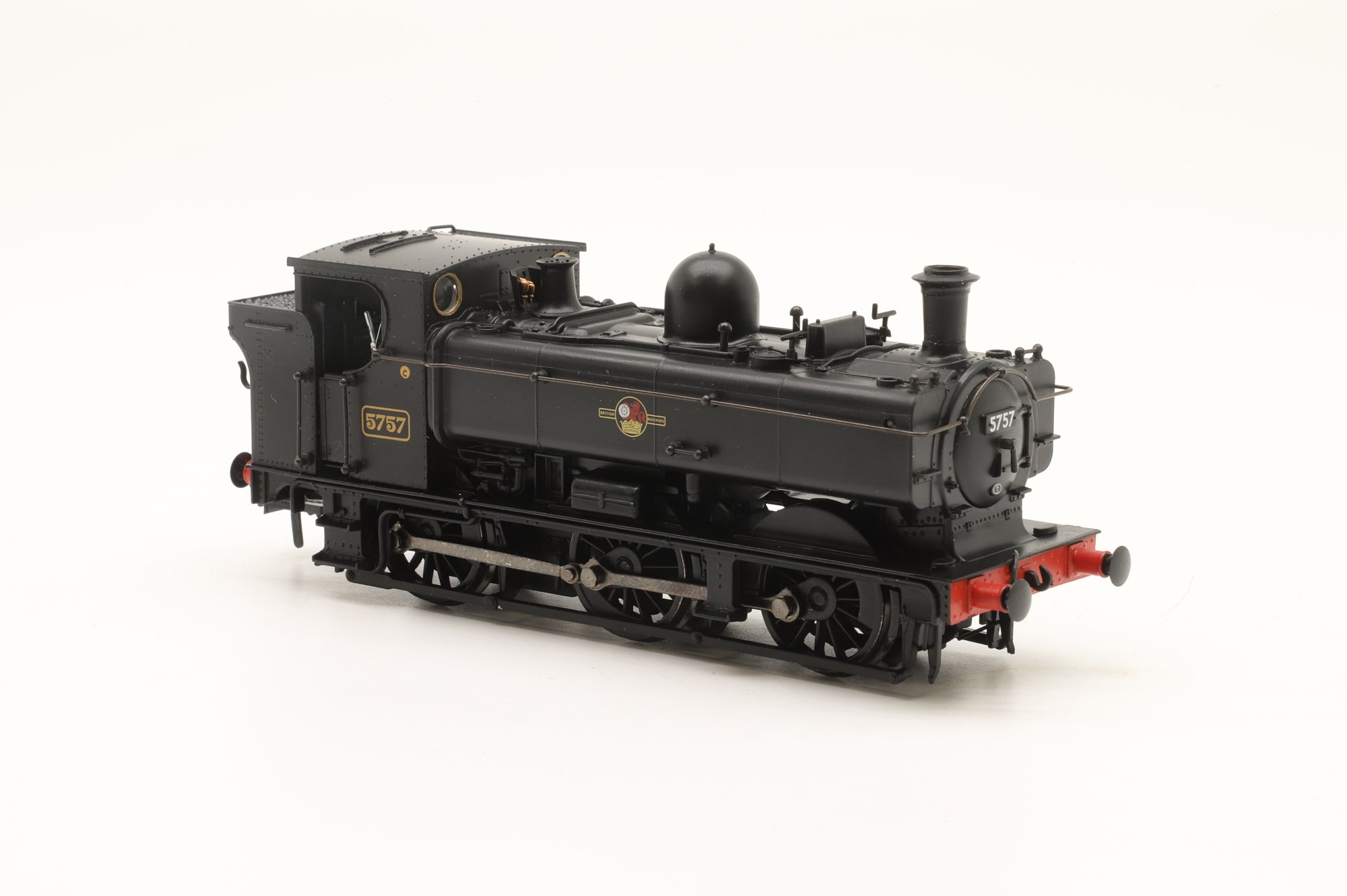 Bachmann OO 32-212 5700 Pannier Tank '5757' BR Black L/C DCC Fitted