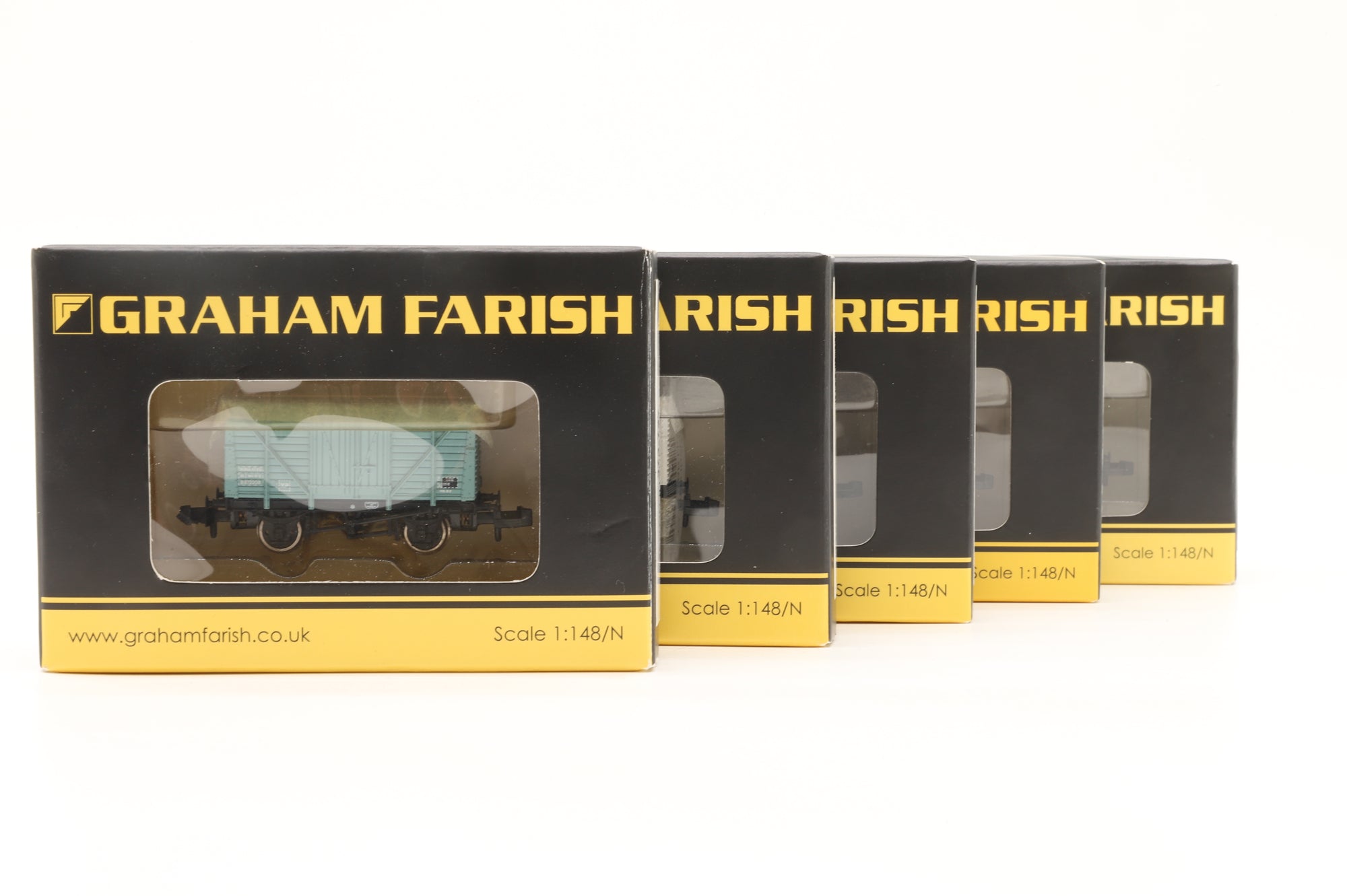 Graham Farish N Rake of 5 Insulated Vans