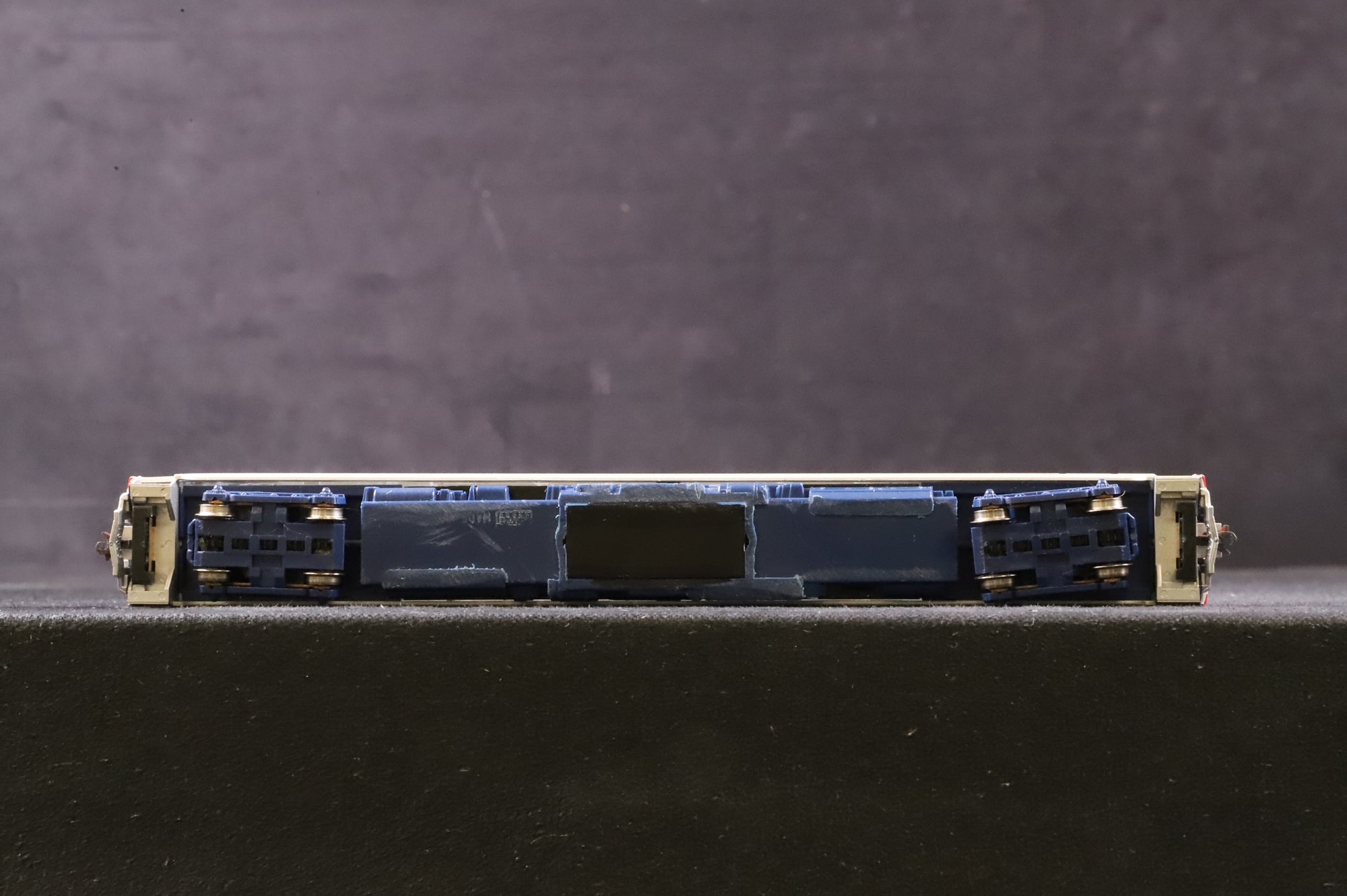 Kato N Gauge 166-0111 Budd Diesel Railcar 712 in Alaska Railroad Livery