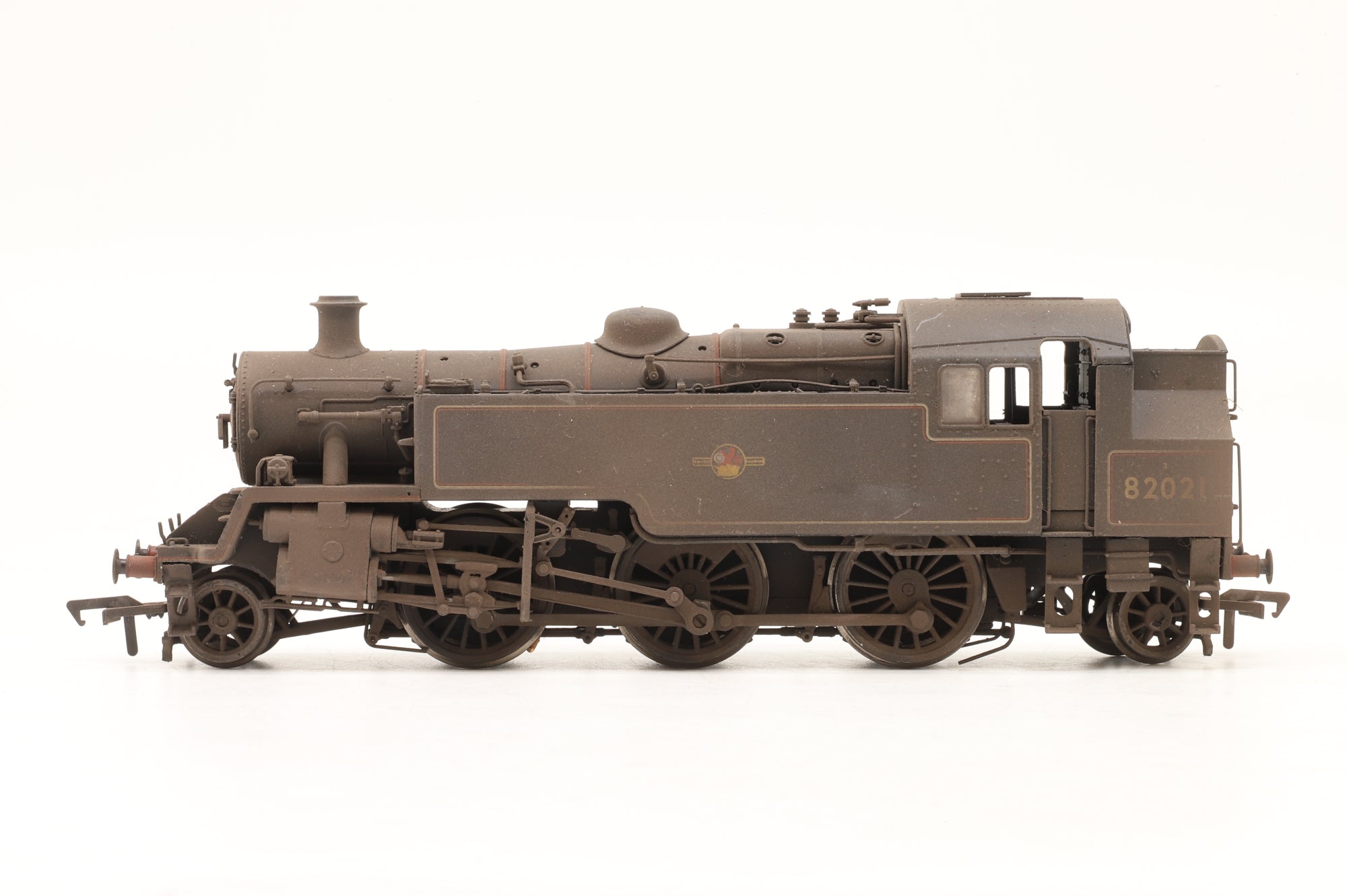 Bachmann OO 31-981 BR Standard Class 3MT '82021' BR Lined Black E/C Weathered
