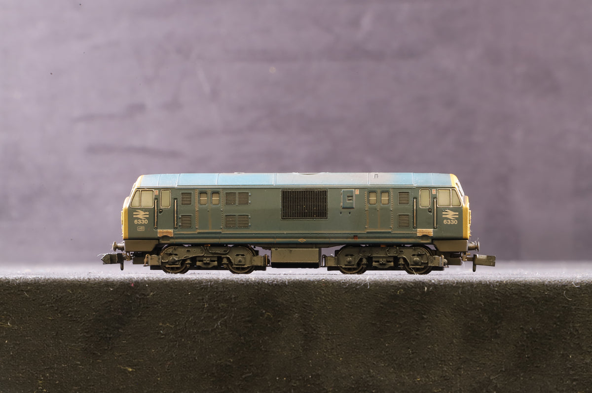 Dapol N 2D-012-012 BR Blue Class 22 &#39;6330&#39; w/Full Yellow Warning Panels, Weathered
