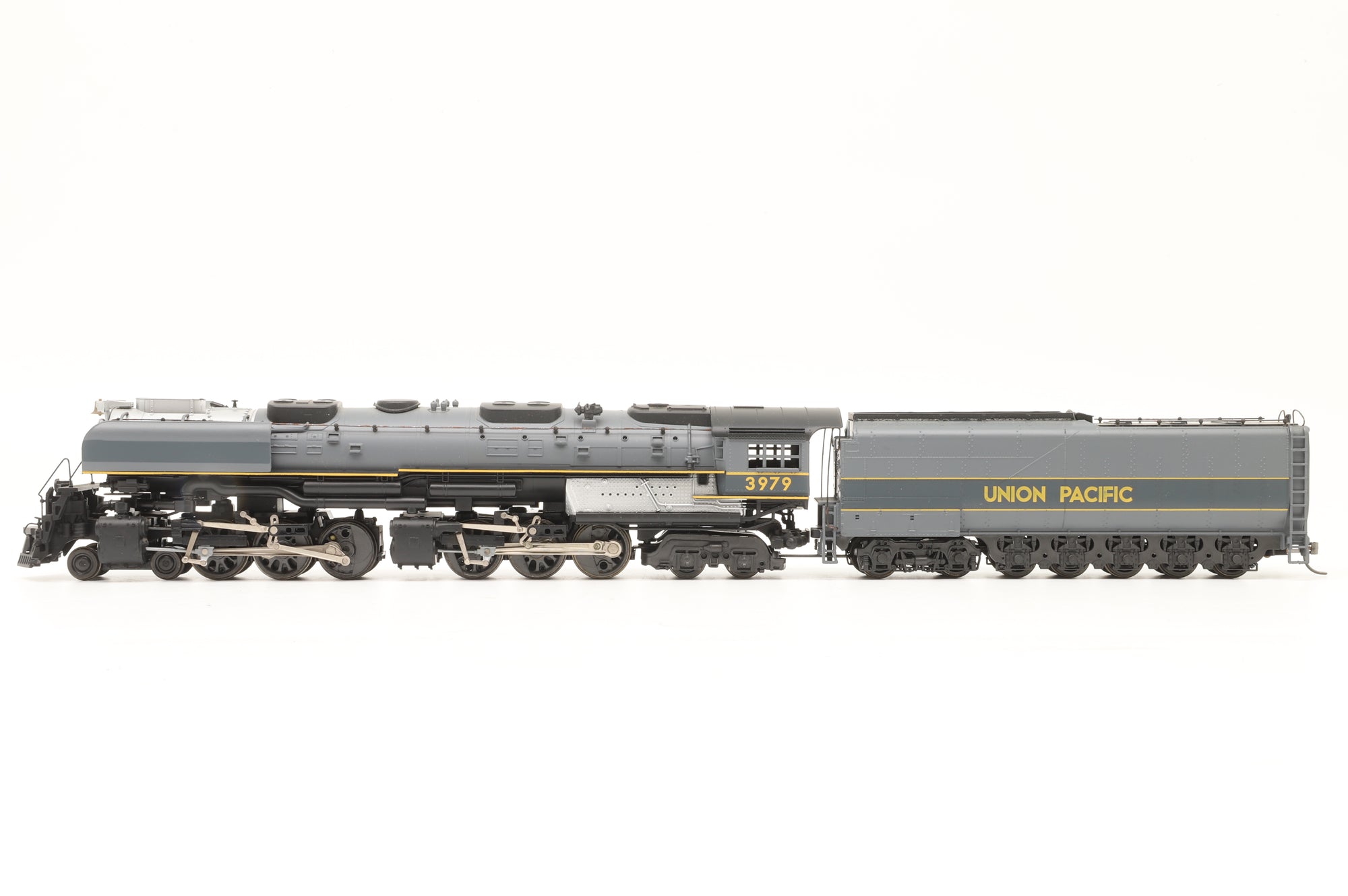 WORKSHOP Rivarossi HO 1592 4-6-6-4 Challenger #3979 in UP Black