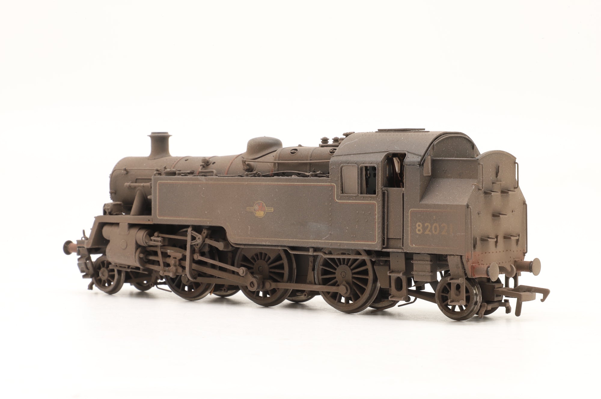 Bachmann OO 31-981 BR Standard Class 3MT '82021' BR Lined Black E/C Weathered