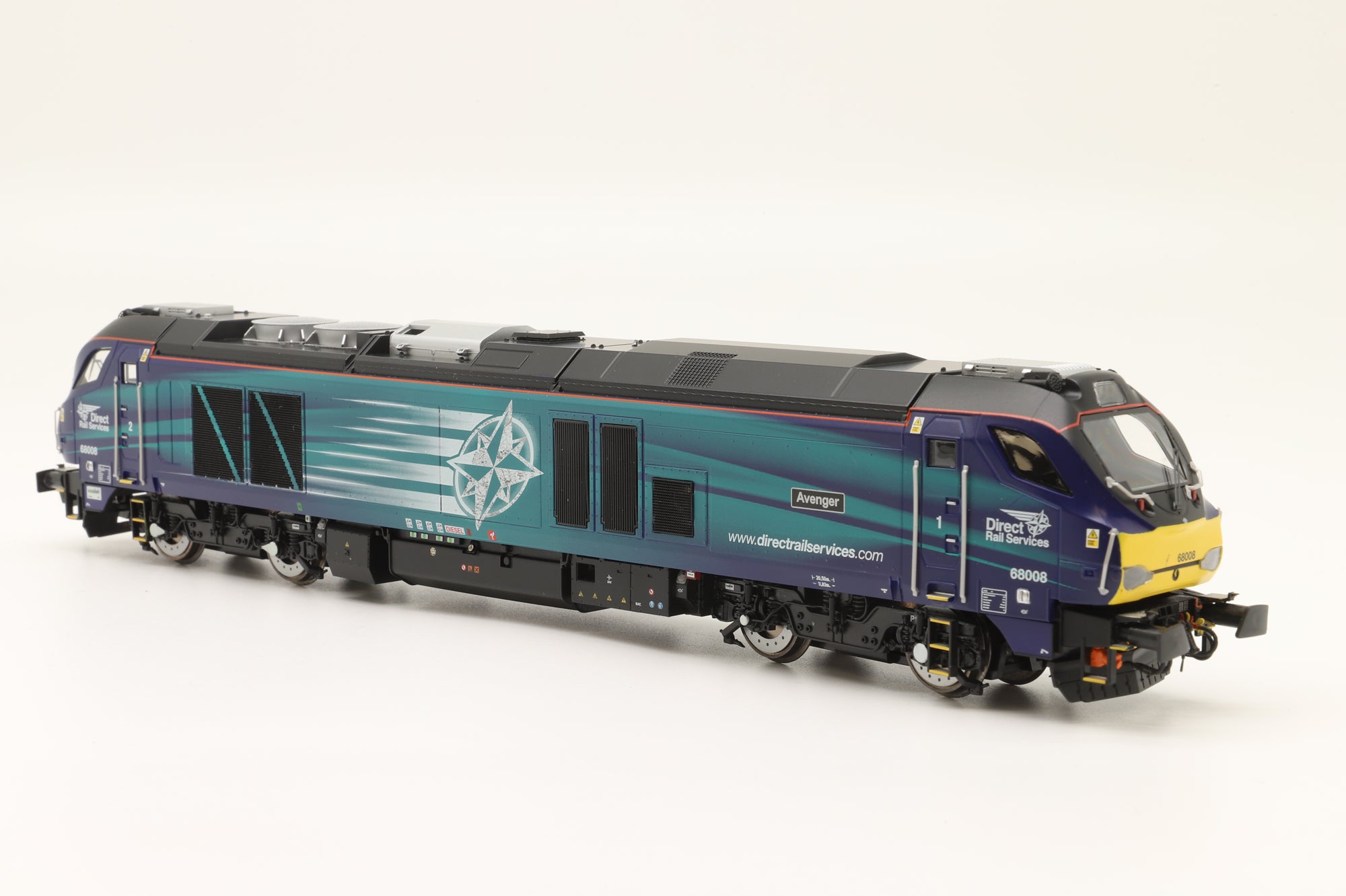 Dapol OO 4D-022-010 Class 68 '68008' 'Avenger' DRS, DCC Fitted