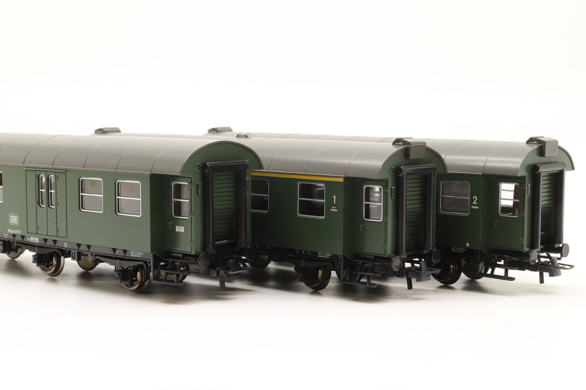 Roco HO 54290/1/3 Rake of 3x DB Green 6-Wheel Coaches