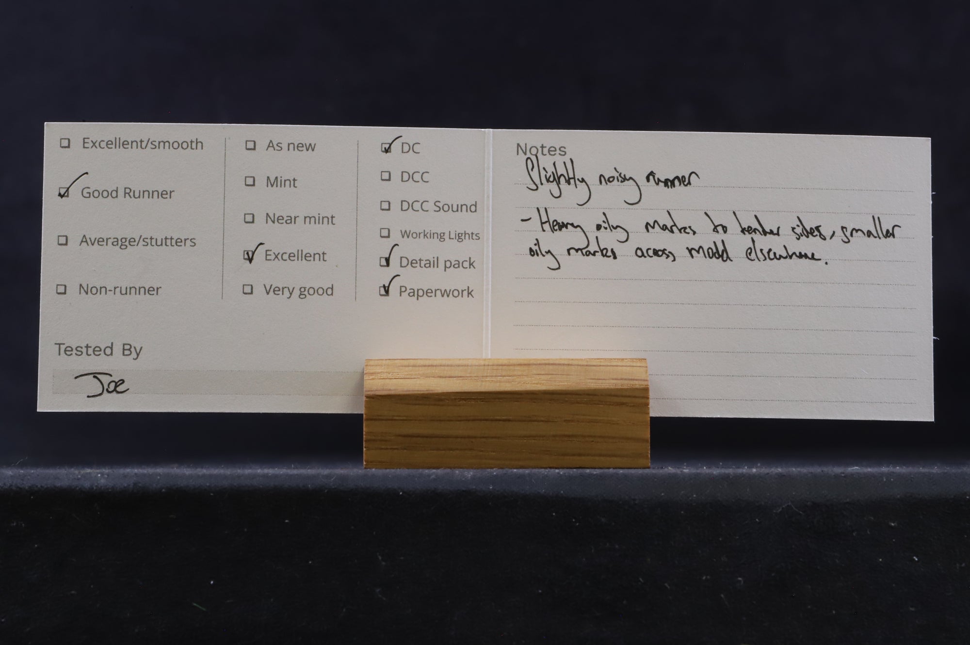 Bachmann OO 32-253 WD Austerity 2-8-0 90312 in BR Black w/ Early Crests