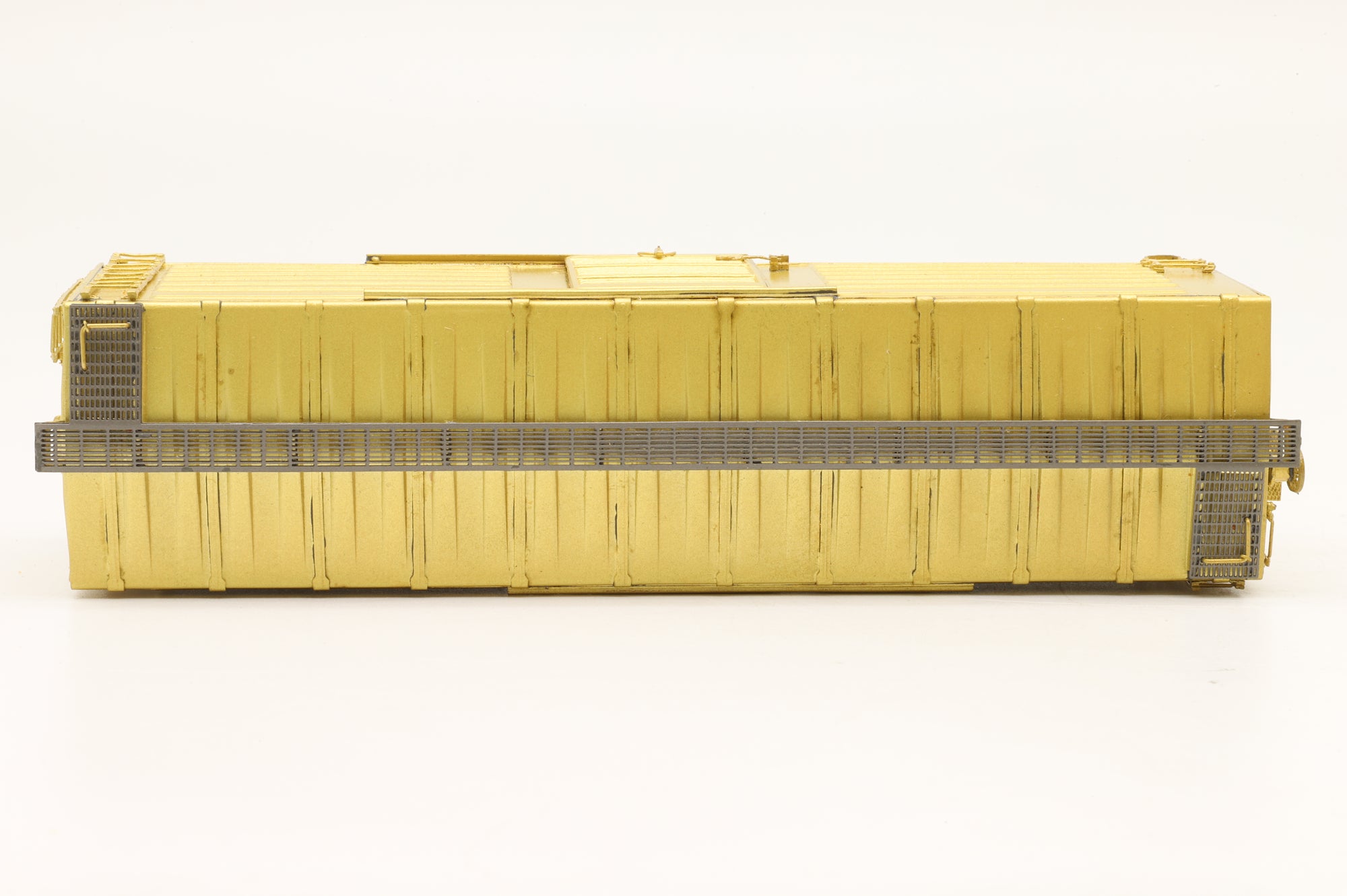 N J International HO Brass Milwaukee Road Ribbed Box Car 40ft Single Door Unpainted