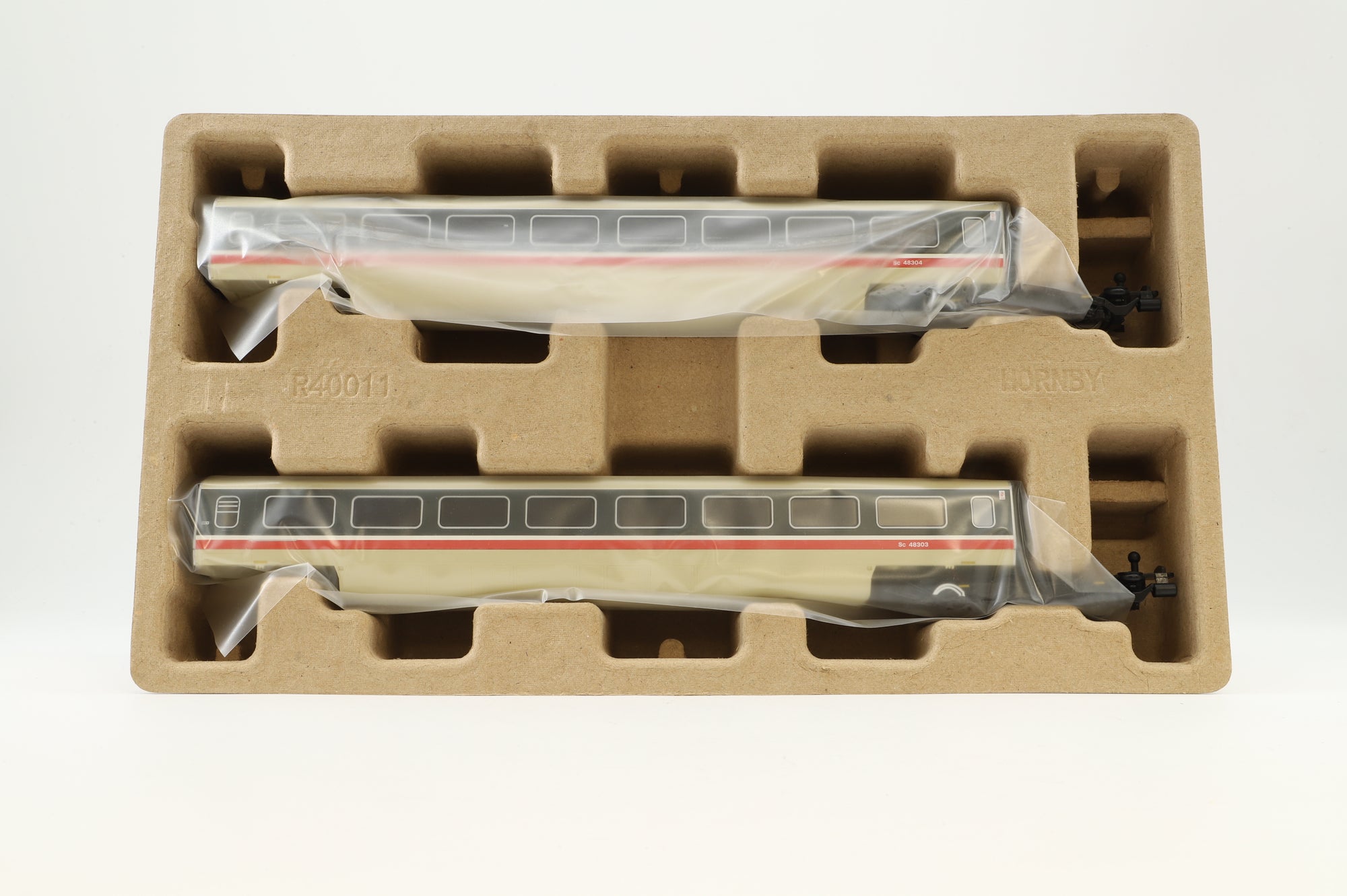 Hornby OO BR Class 370 APT 8 Car Set Inc. R40209, R40210, R40211 & R40212