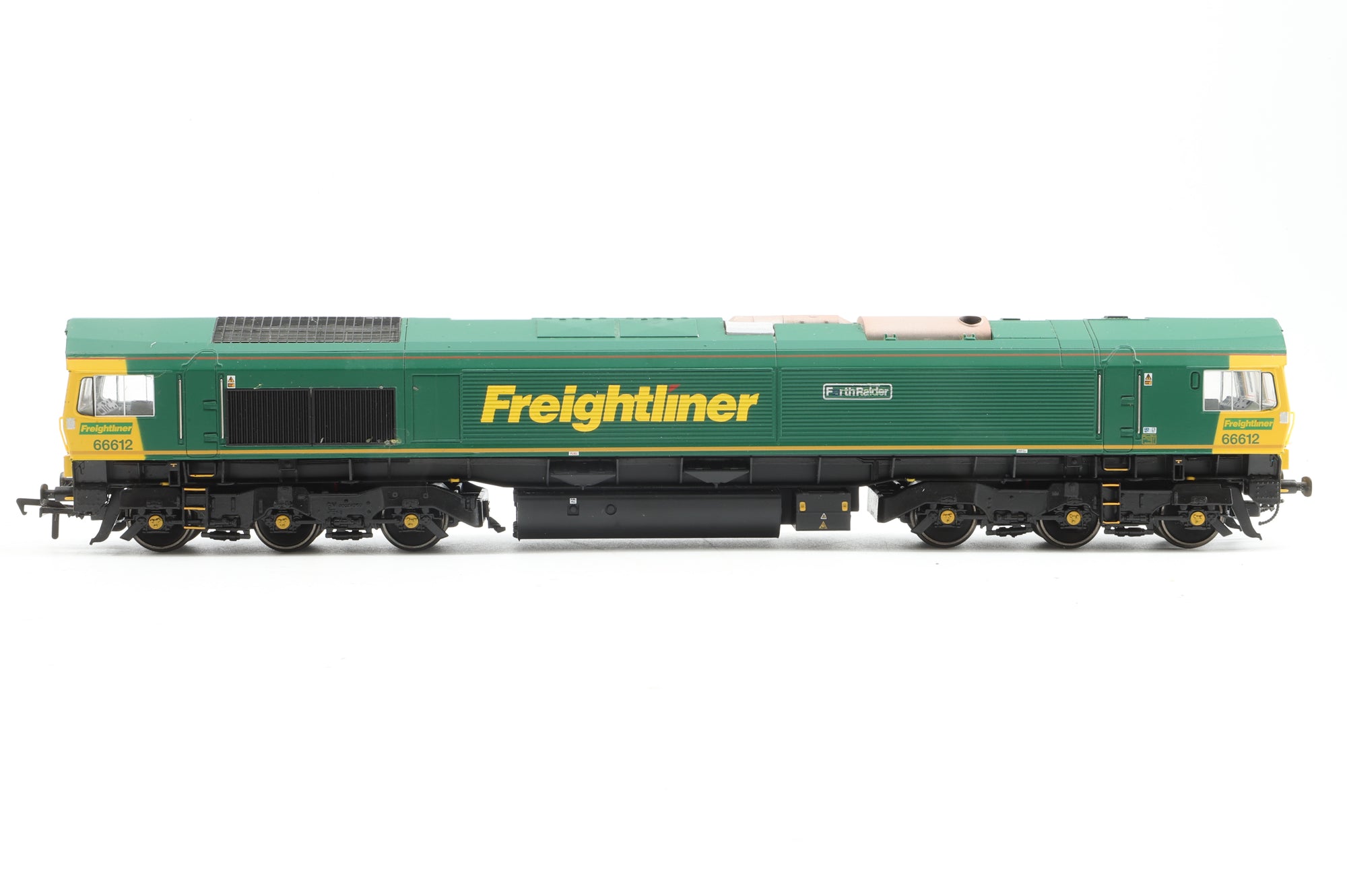 Bachmann OO 32-728 Class 66 Diesel '66612' 'Forth Raider' Freightliner