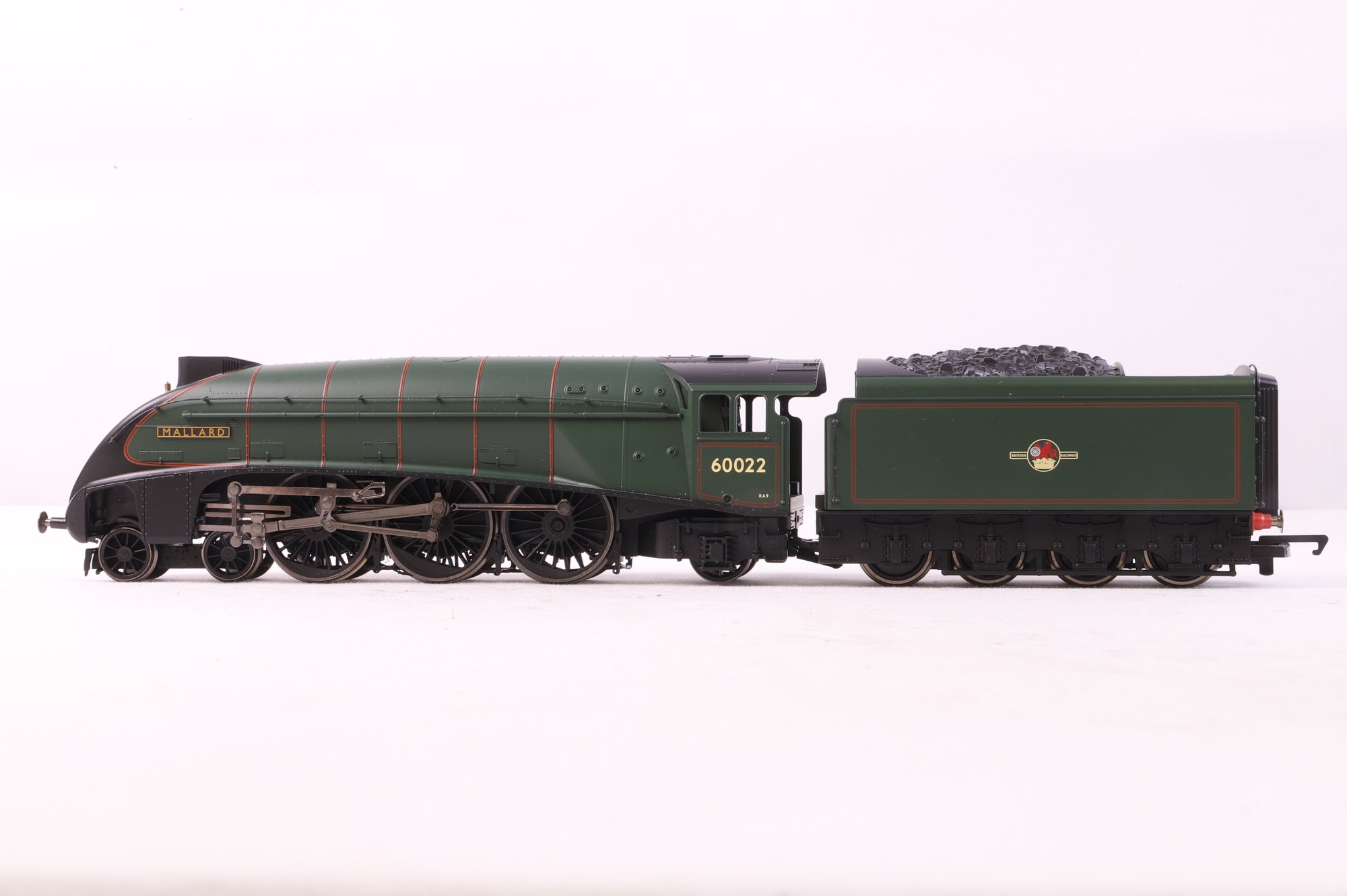 Hornby OO R2784X A4 'Mallard' '60022', DCC Fitted