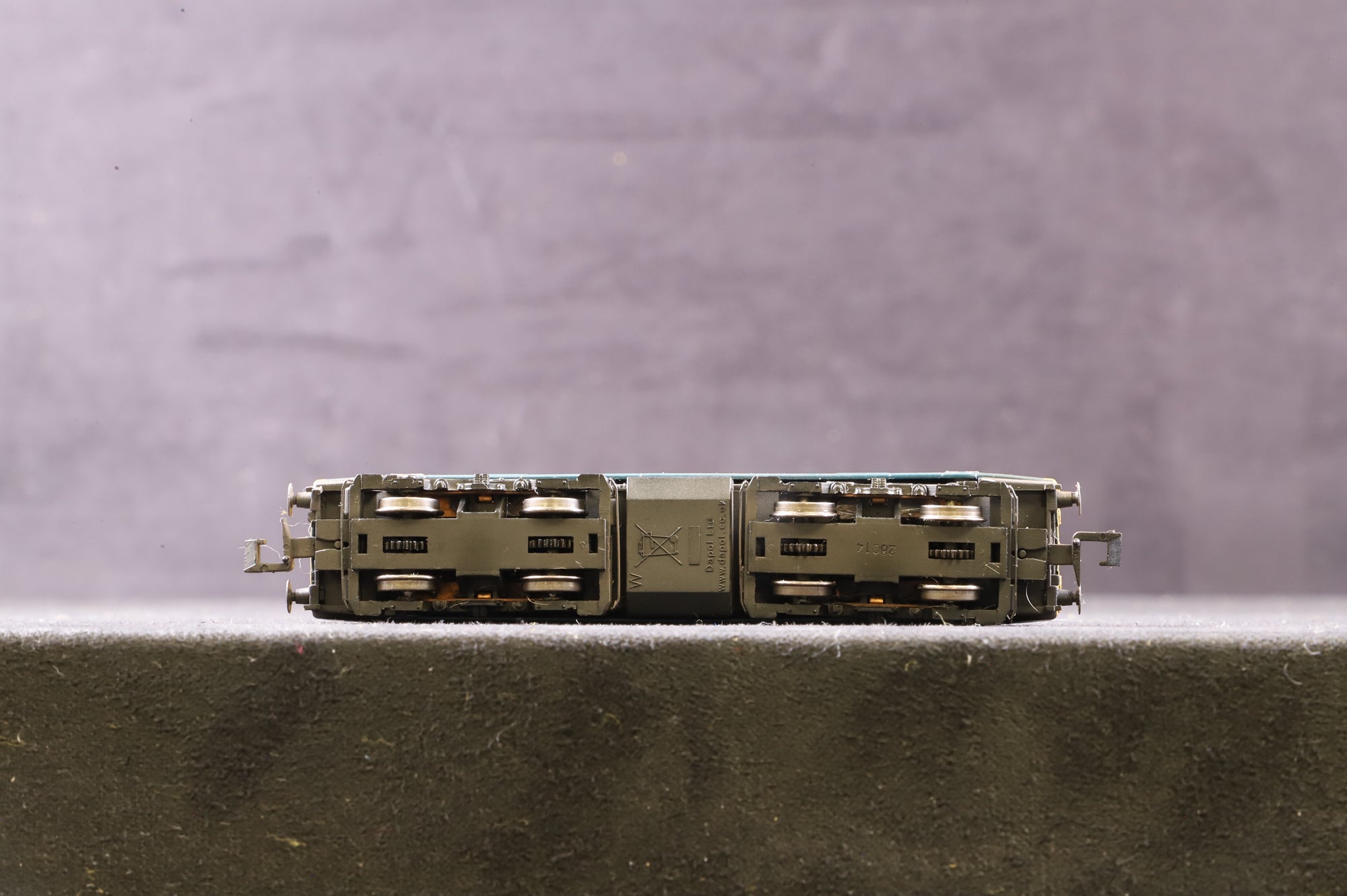 Dapol N 2D-012-012 BR Blue Class 22 '6330' w/Full Yellow Warning Panels, Weathered