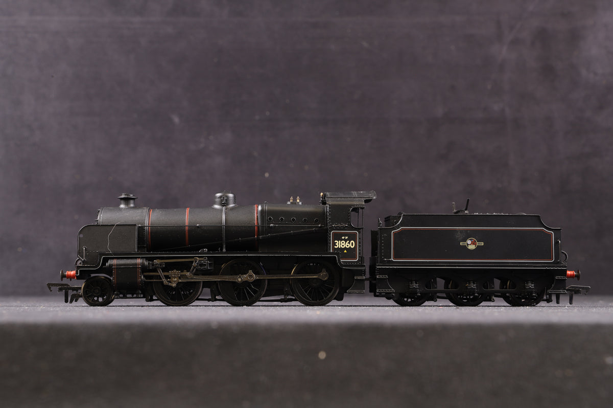 Bachmann OO 32-151 N Class &#39;31860&#39; BR Lined Black Early Emblem.