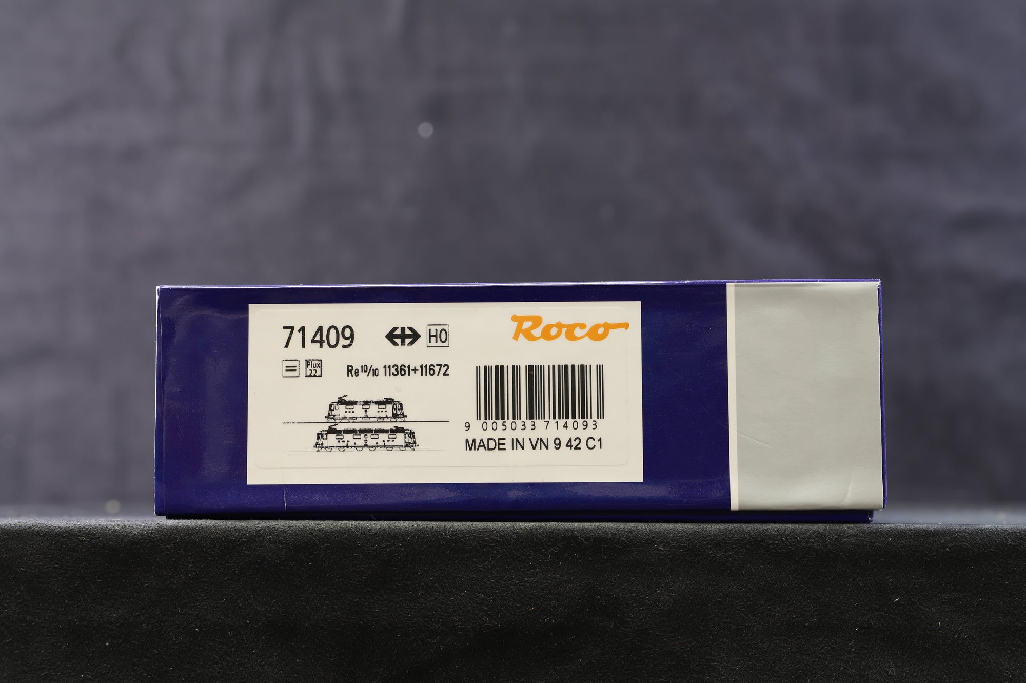 Roco HO 71409 Swiss Electric Loco Re 10/10 of the SBB '11361' & '11672'