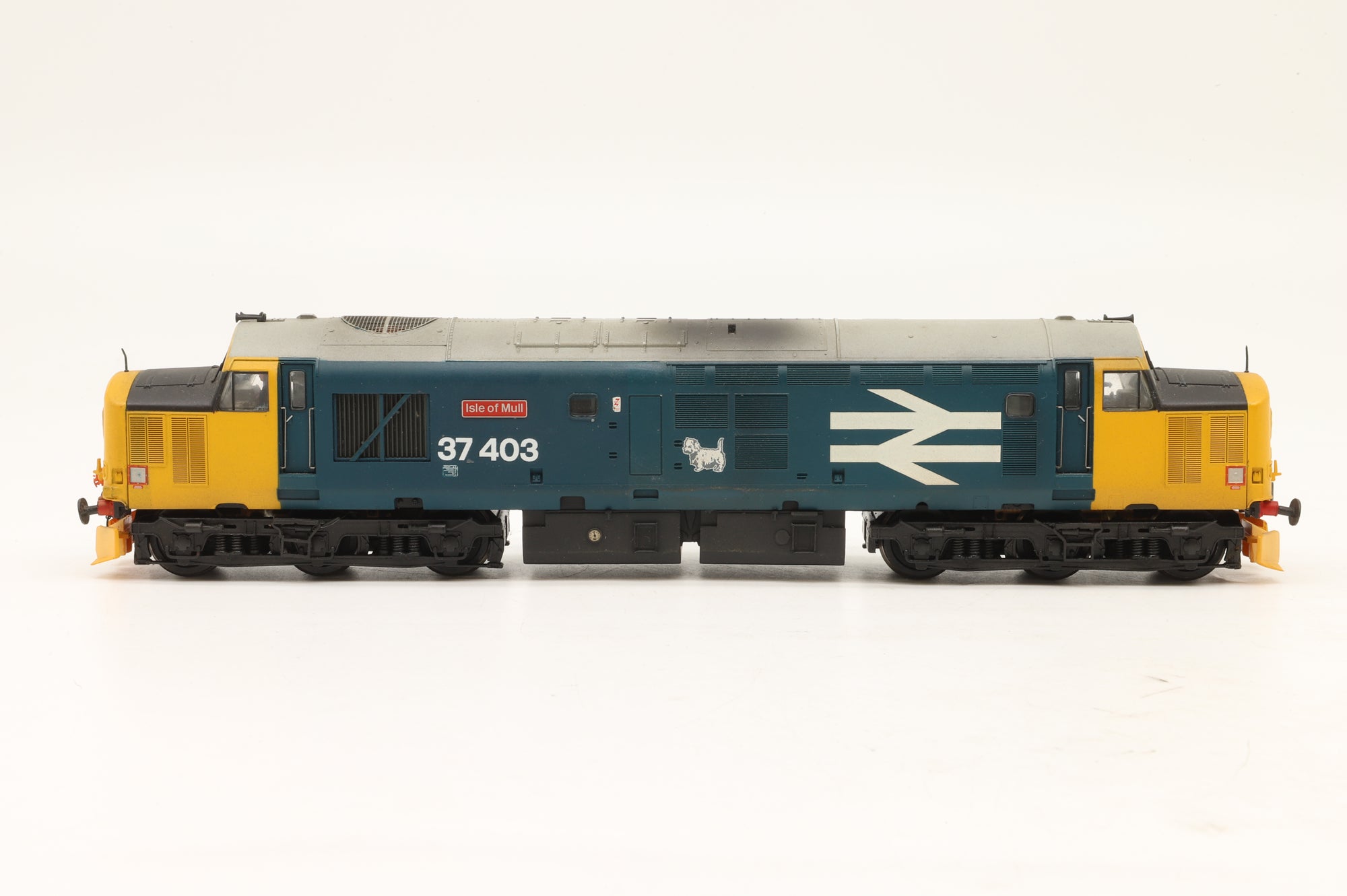 WORKSHOP Bachmann OO Class 37 37403 in BR Large Logo Blue – DCC Sound & Weathered