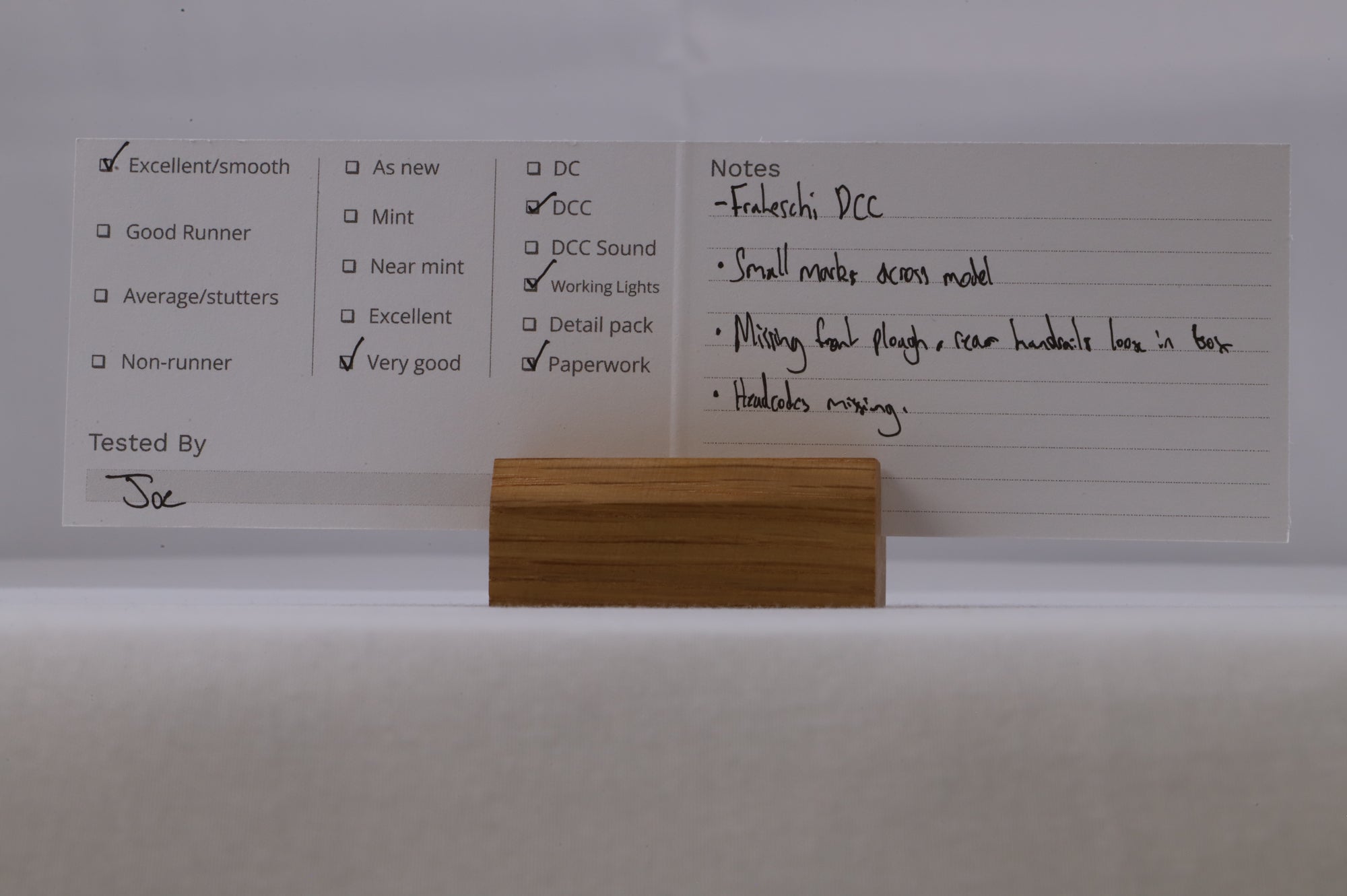 Kato N 176-6105 F40PH Amtrak Phase 3 '330' Diesel Locomotive DCC Fitted