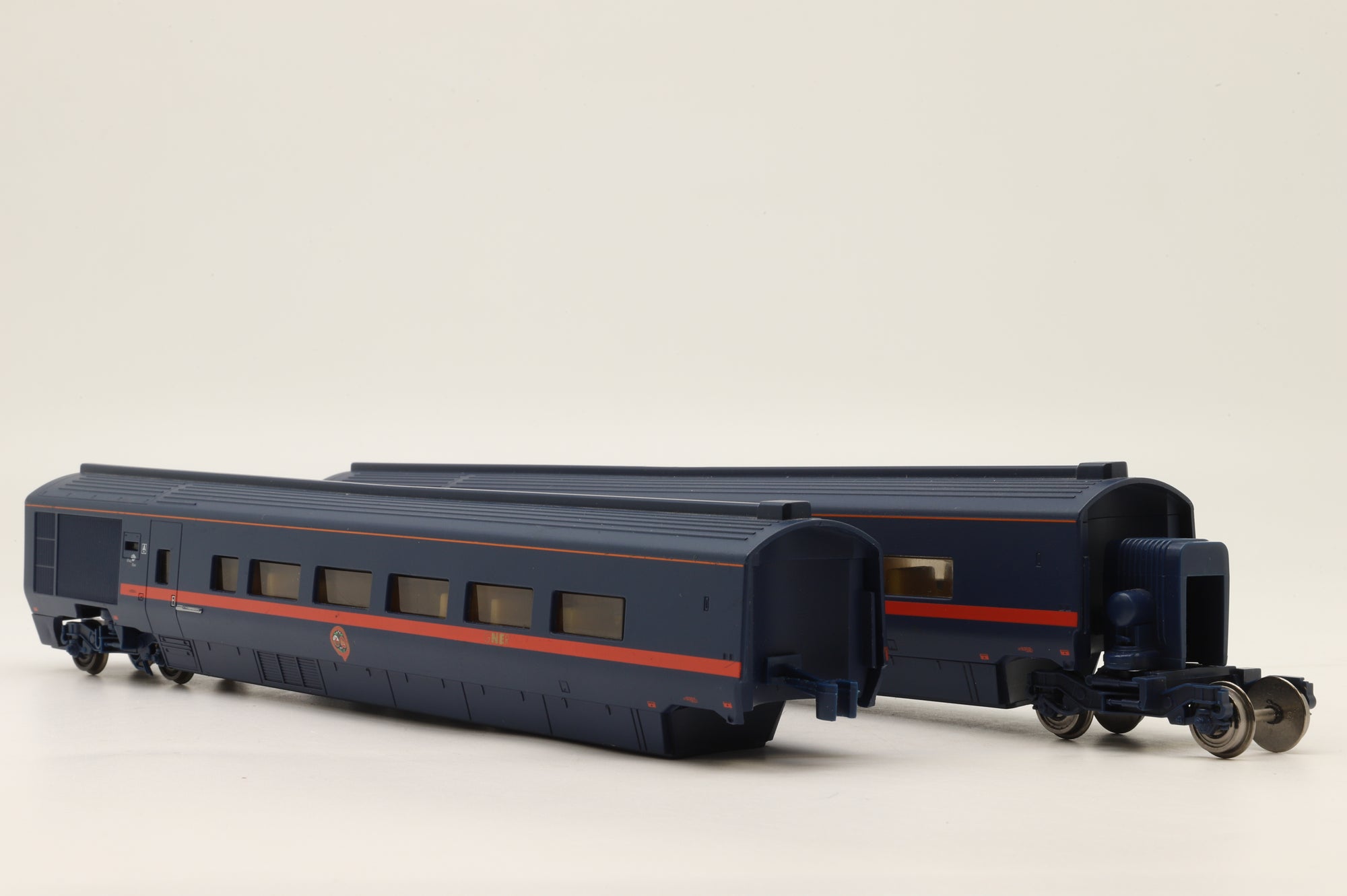 Hornby OO Set of 6 GNER Eurostar Set DCC Fitted