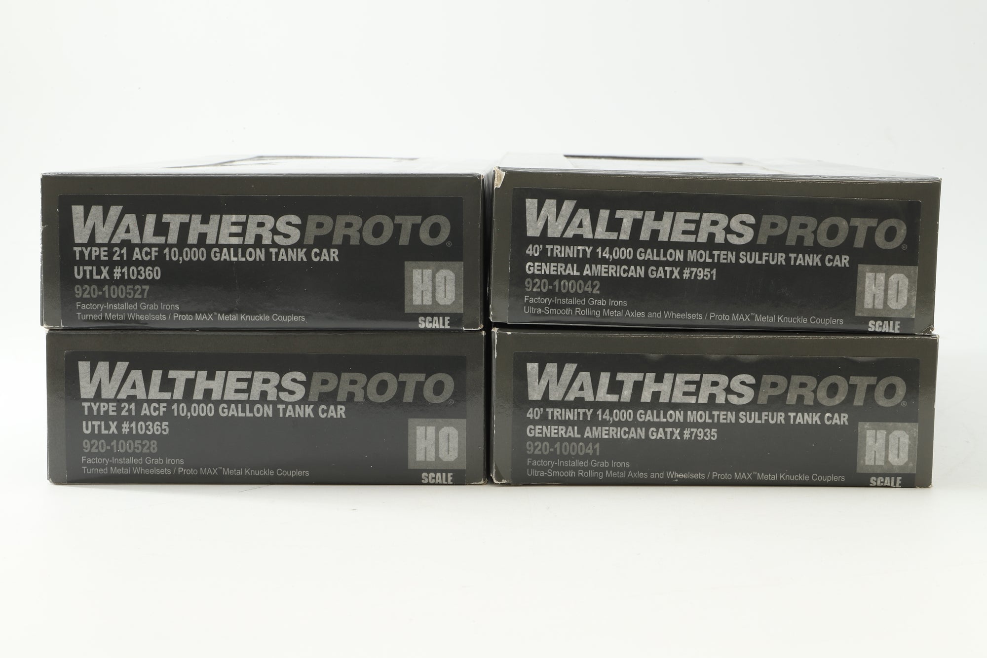 Walthers Proto HO 2 x 40' Trinity 14,000 Gallon Molten Sulfur Tank Cars & 2 x Type 21 ACF 10,000 Gallon Tank Cars, Inc.920-100041 & 42 & 100527 & 528