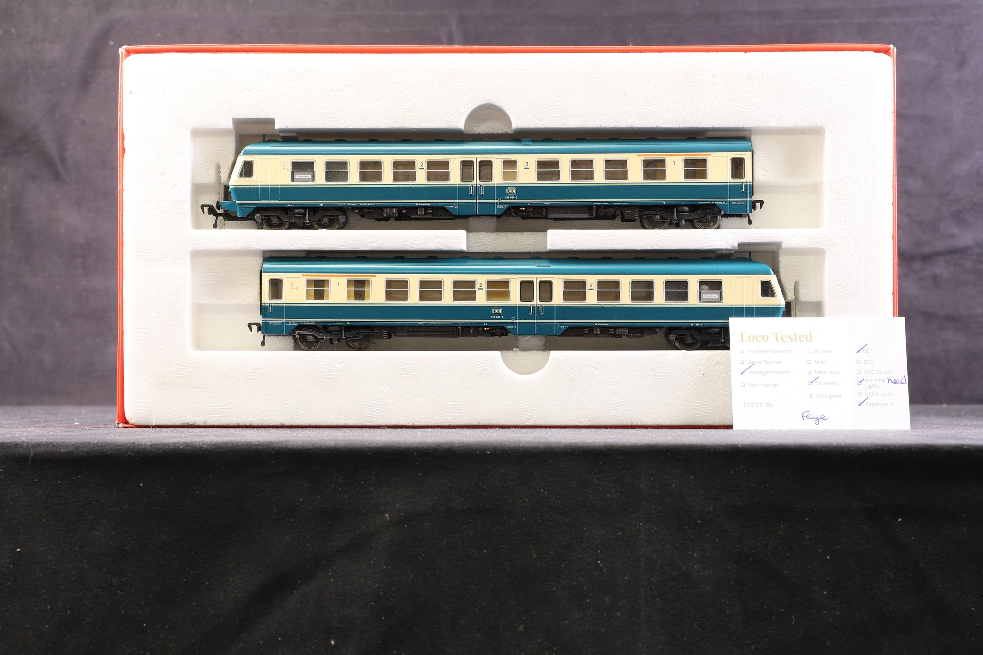 Fleischmann HO 4434 Class BR 614 2-Car DMU DB Railcar Turquoise & Cream