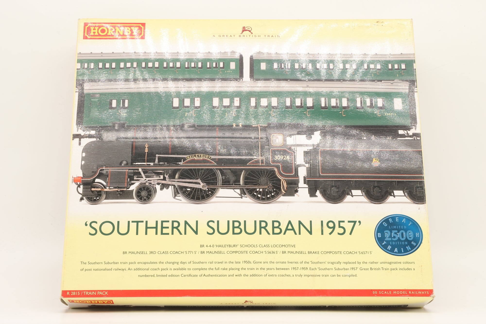 Hornby OO R2815 Southern Suburban 1957 Coach Pack Ltd Ed 1718/ 2500