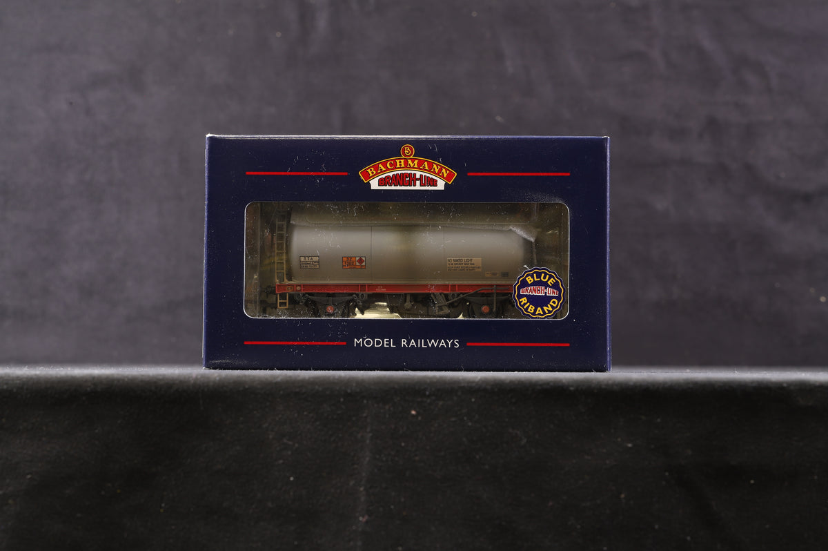 Bachmann OO 37-575V TTA Tank Wagon &#39;56177&#39; Unbranded Excl. KMRC