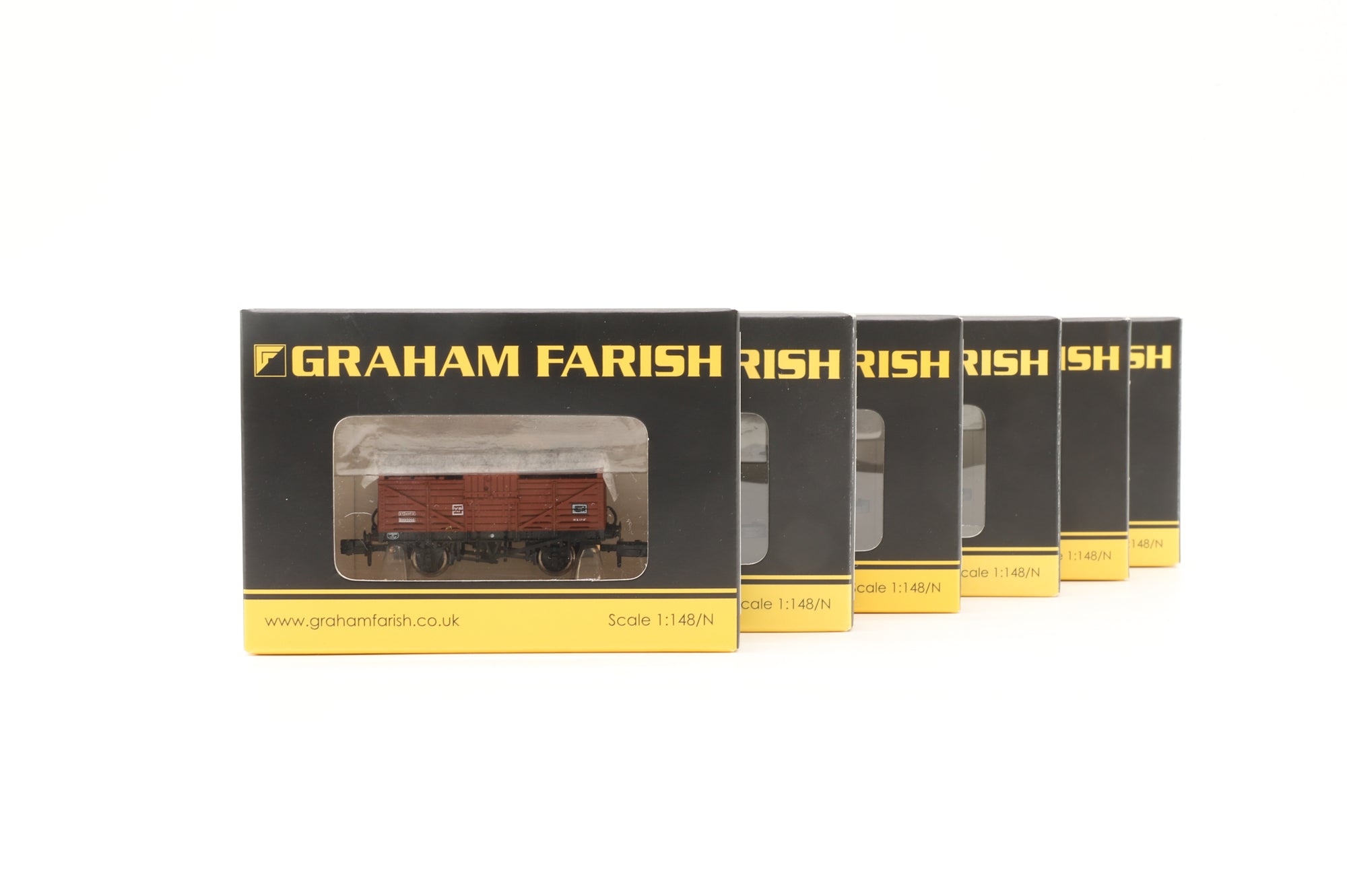 Graham Farish N Rake of 6 12T BR Bauxite Vans