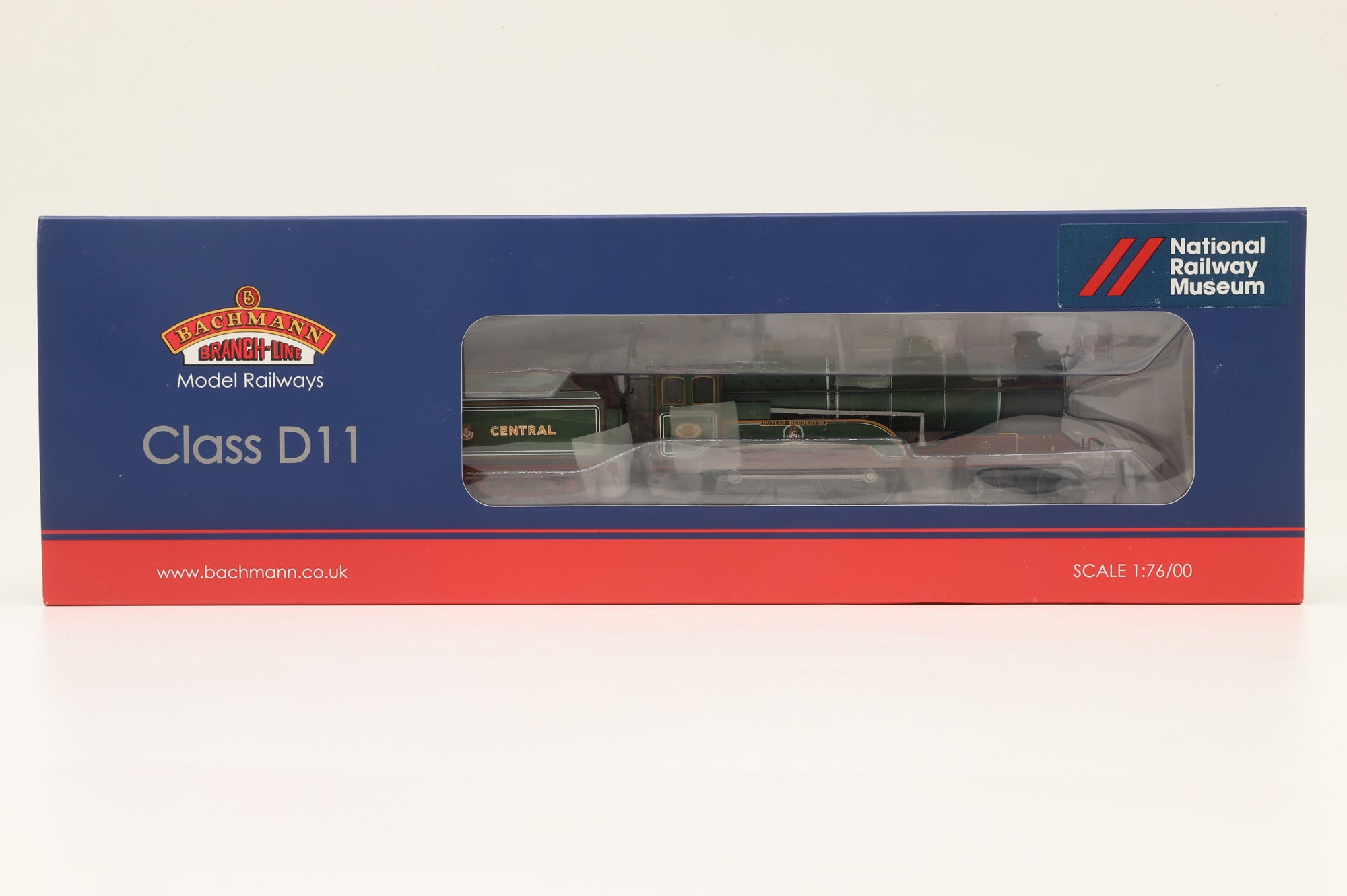 Bachmann OO 31-145NRM Class D11 '506'. 'Butler Henderson' Great Central Excl. NRM