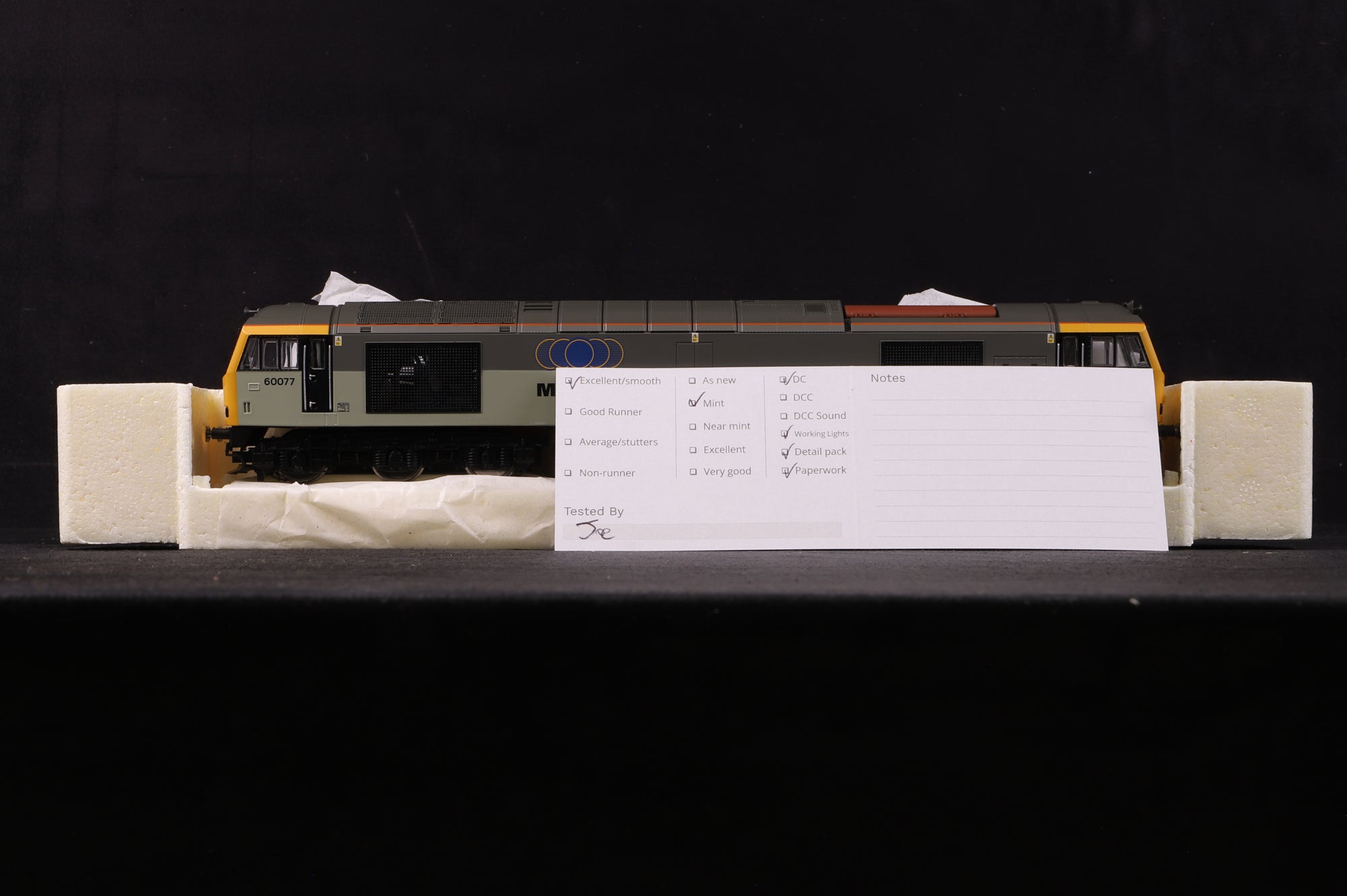 Hornby OO R2577 Class 60 '60077' Co-Co Diesel BR Trainload