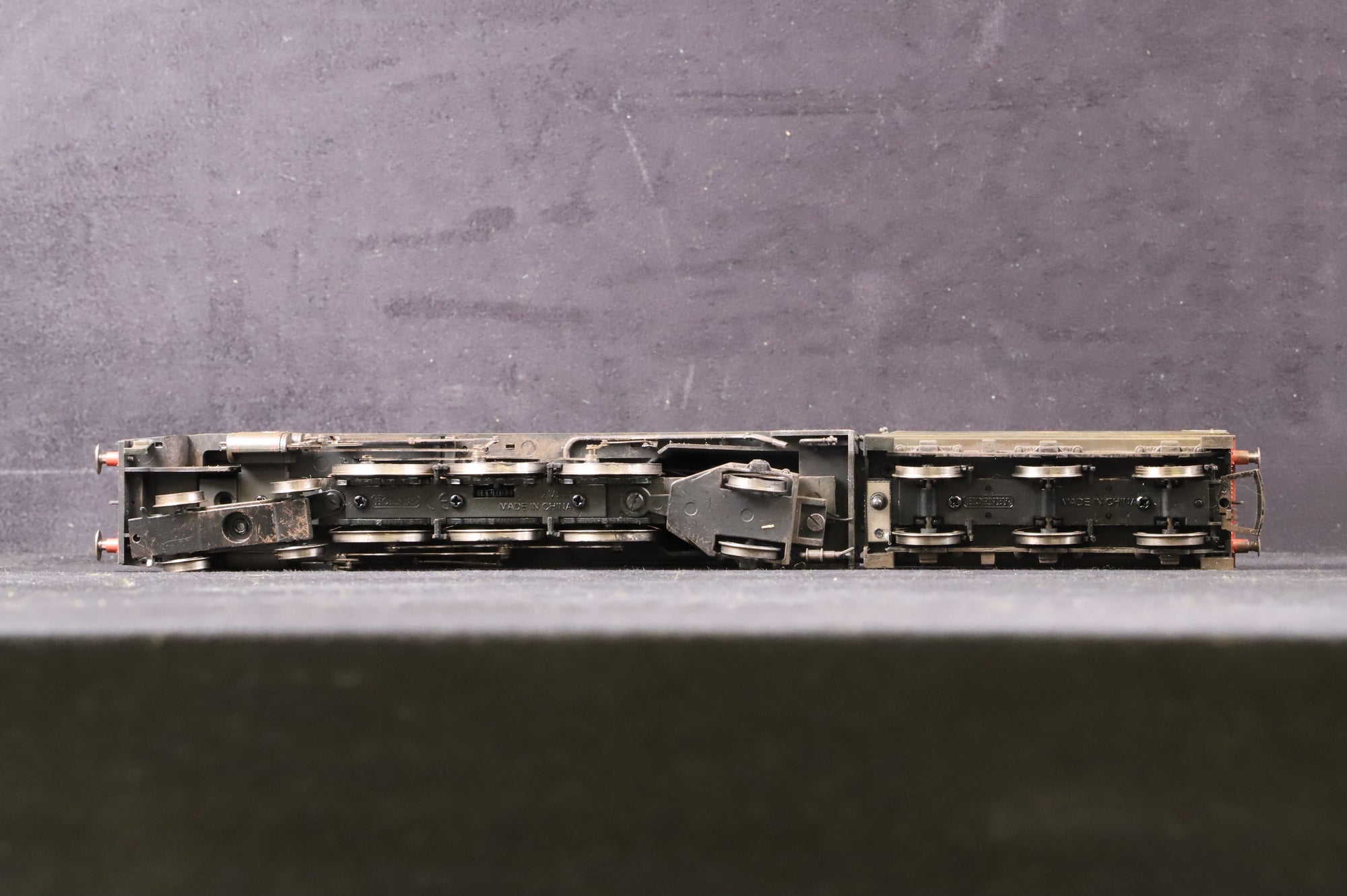 WORKSHOP Hornby OO Duchess Class 46232 'Duchess of Montrose' in Lined BR Green w/ Late Crests - Weathered