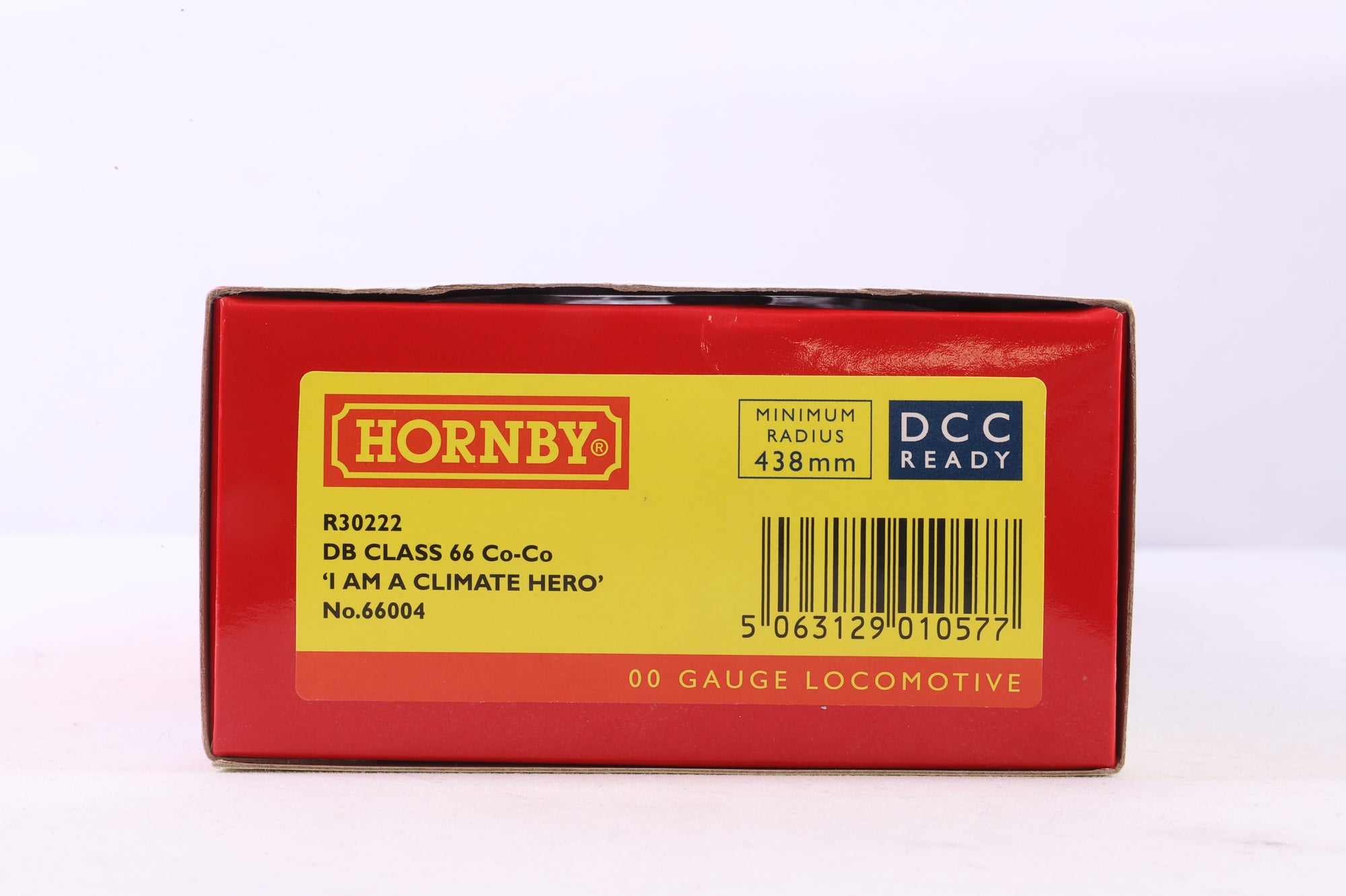 Hornby OO R30222 DB Class 66 Co-Co 'I Am A Climate Hero' '66044'