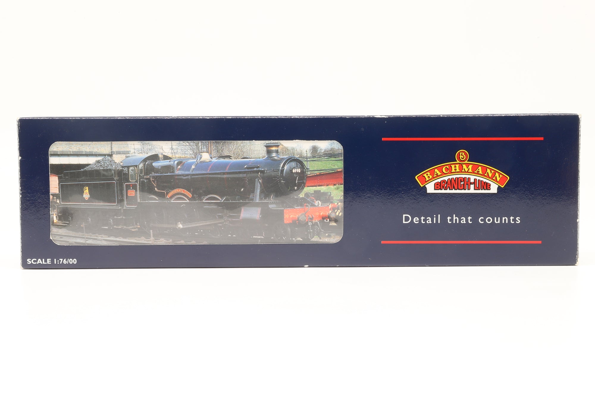 Bachmann OO 31-778 Modified Hall '6969' 'Wraysbury Hall' BR Green Early Emblem