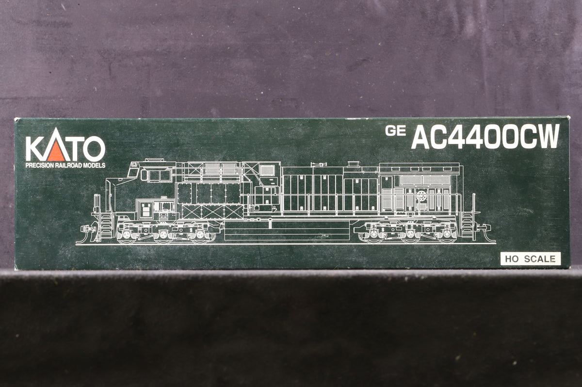 Kato HO 37-6433 GE AC4400CW 5714 in Union Pacific Livery