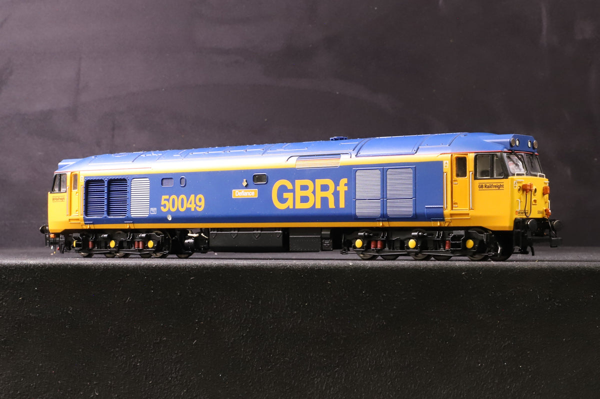 Hornby OO R3883 GBRf Class 50 Co-Co &#39;50049&#39; &#39;Defiance&#39;