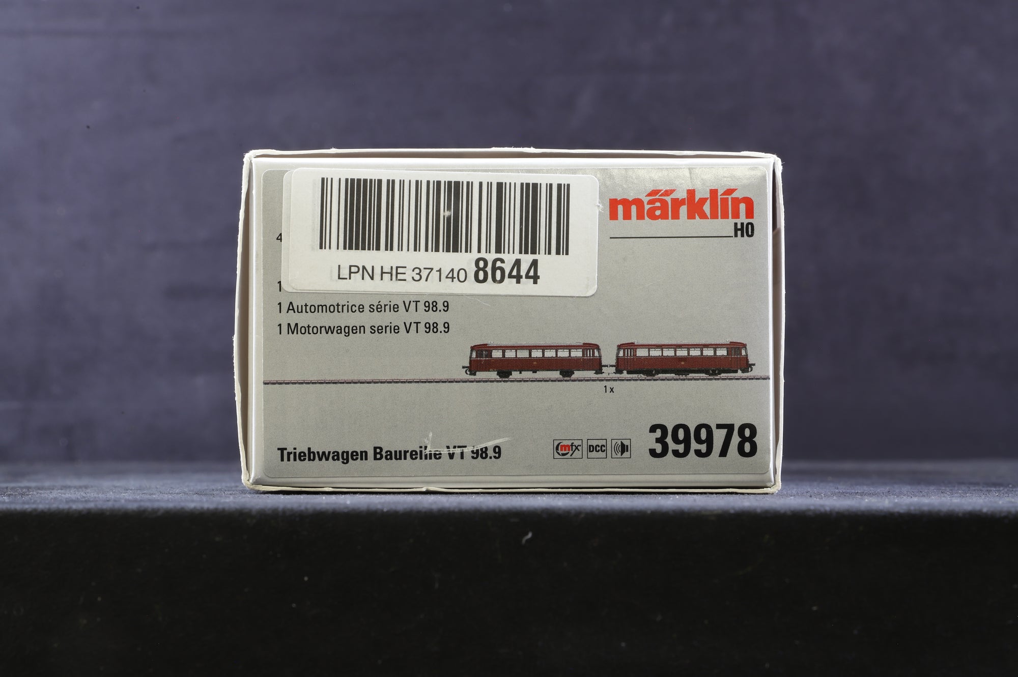 Marklin HO 39978 BR Vt98.9 2 Car Railbus Set in DB Crimson - UNTESTED