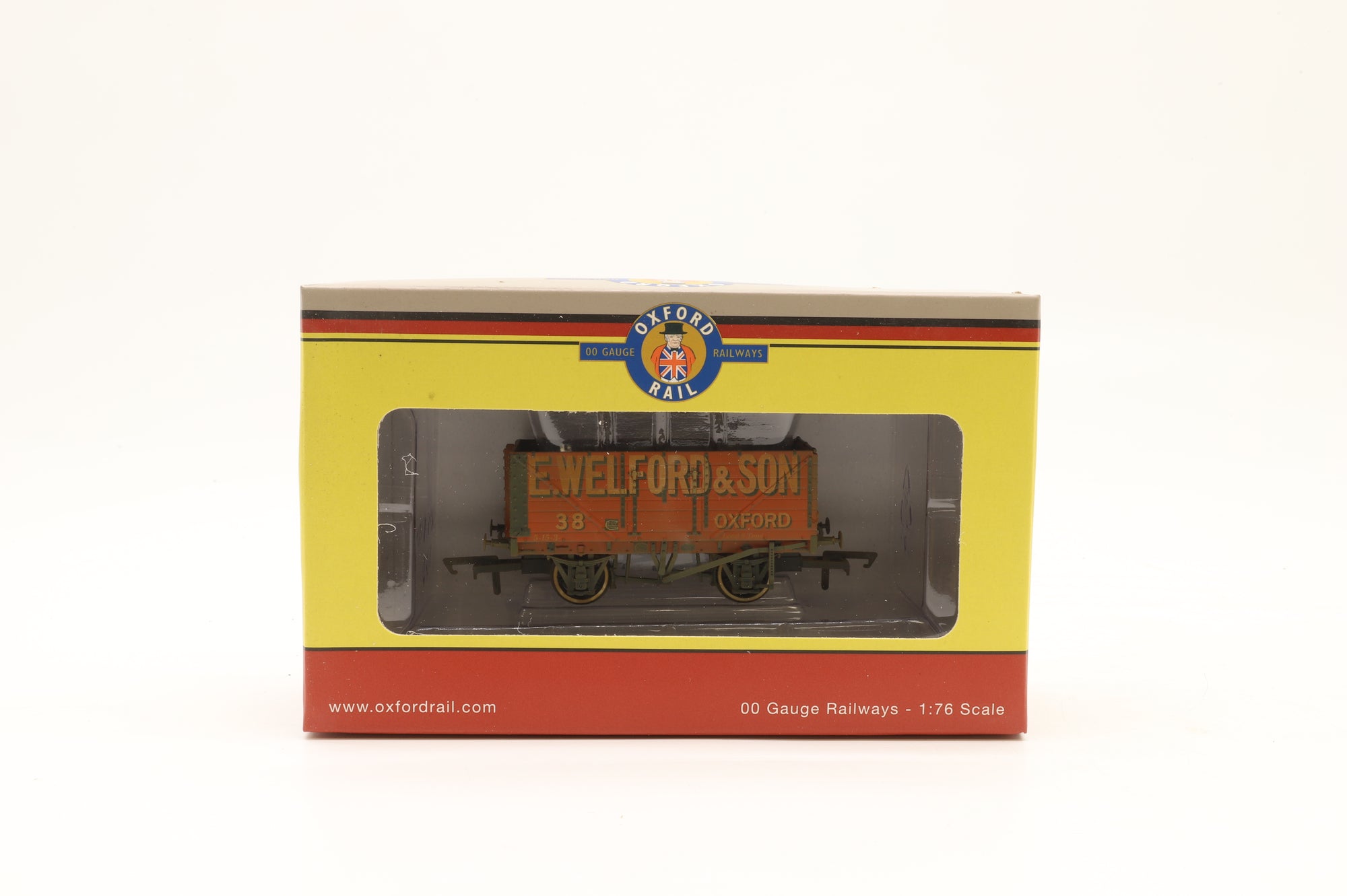 Oxford OO OR76MW7029 Triple Pack of Fear Bros/Leamington/Welford 7-Plank Wagons – Weathered